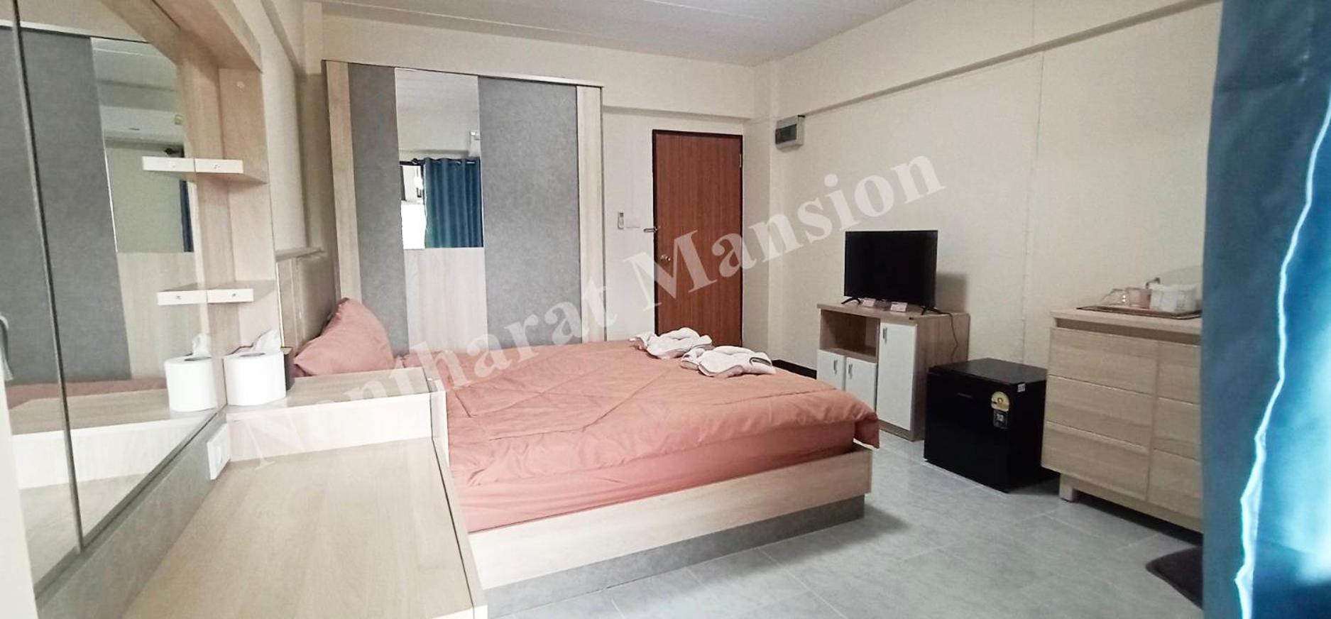 Deluxe Queen Room photo 2