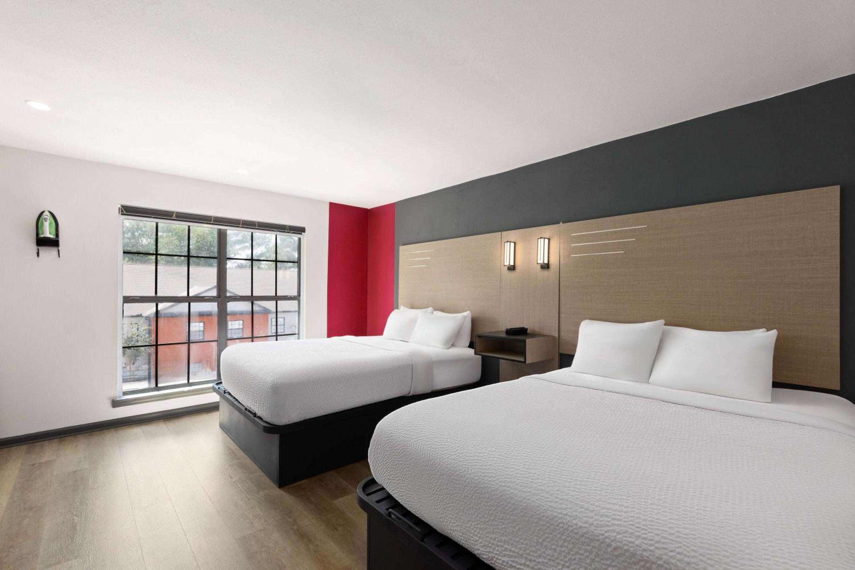 Suite with Two Queen Beds - Non-Smoking - Photo 1