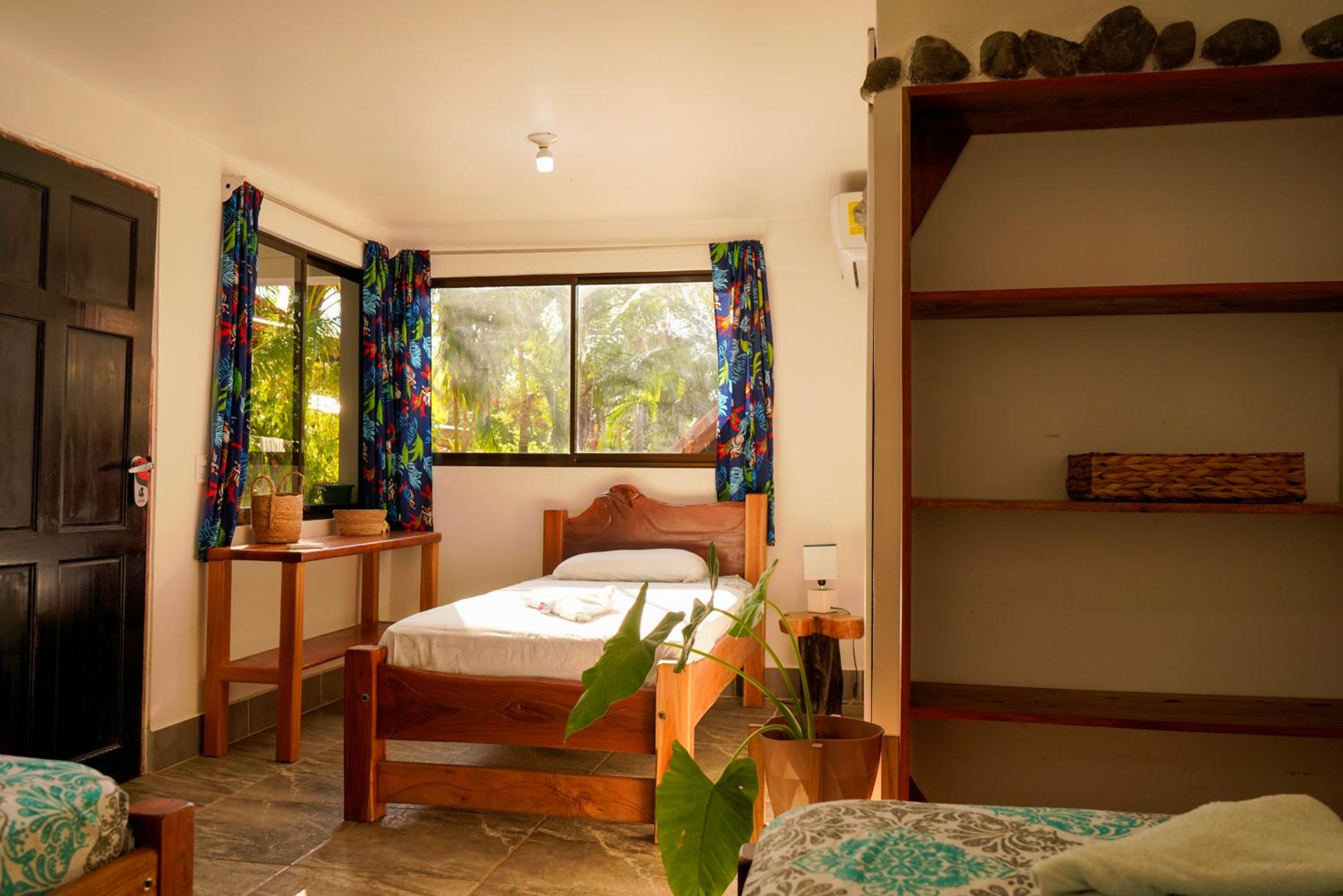 Quadruple Room with Private Bathroom