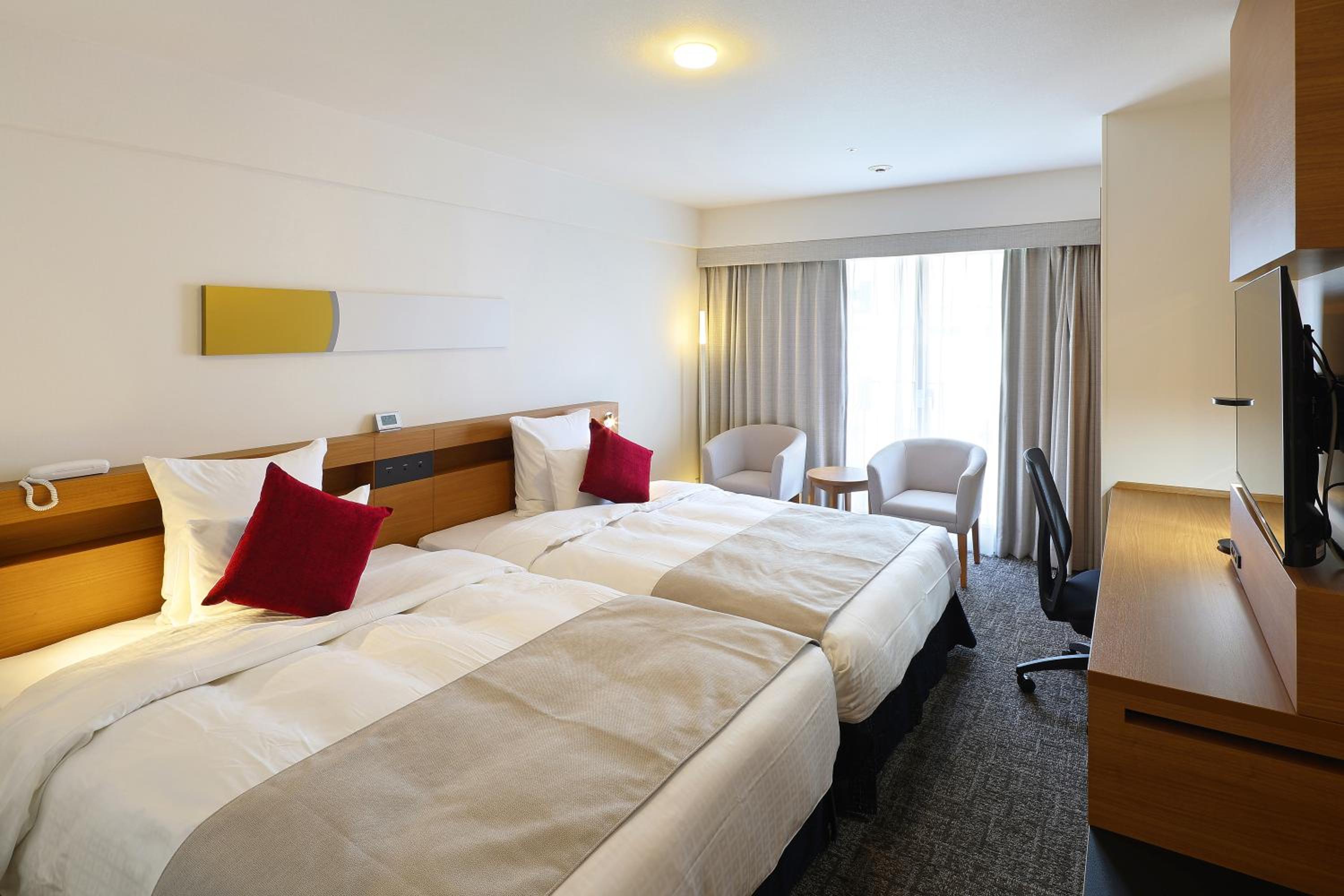 Premium Double Room with Two Double Beds - High Floor - Photo 2