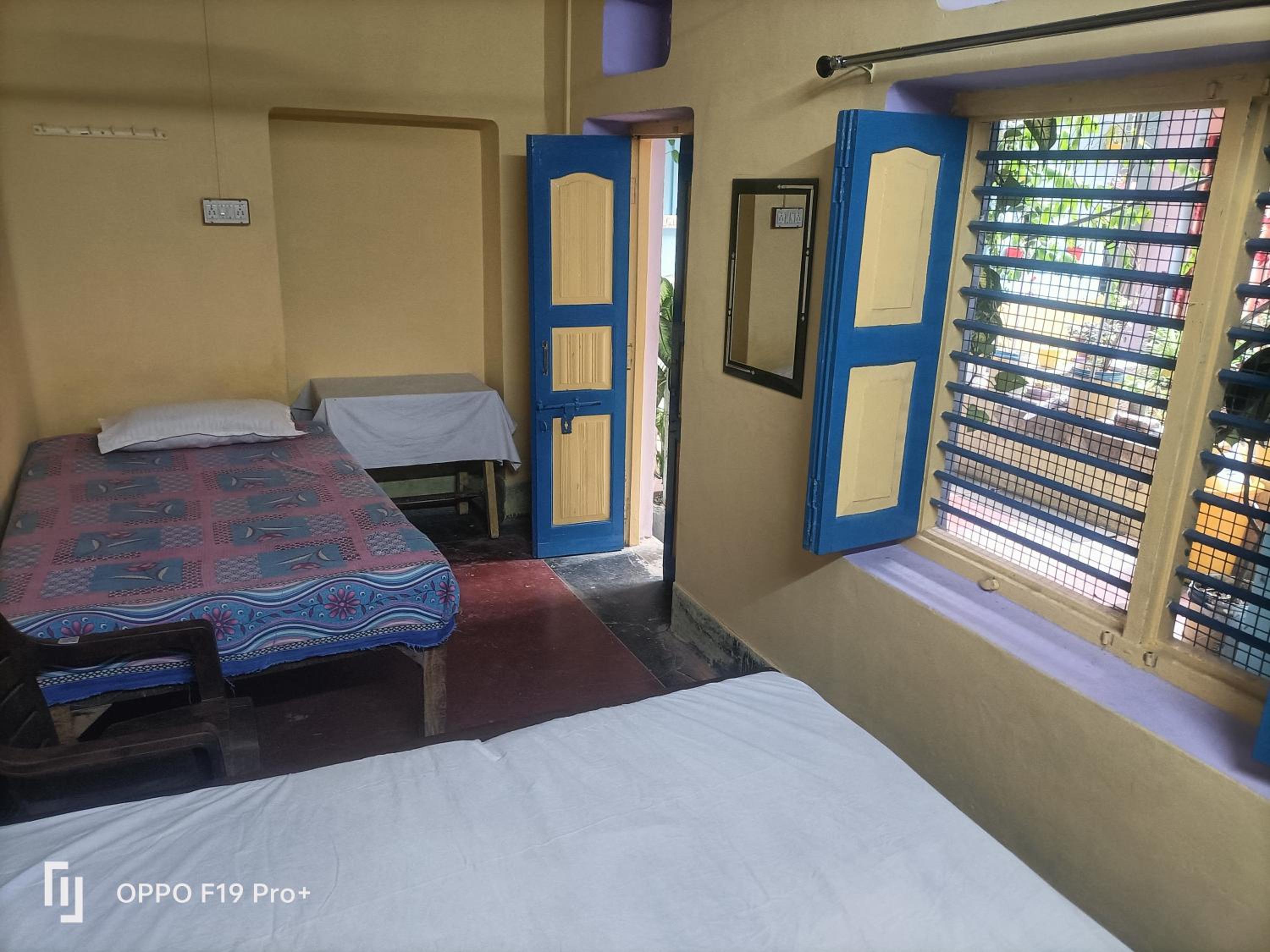 Basic Triple Room