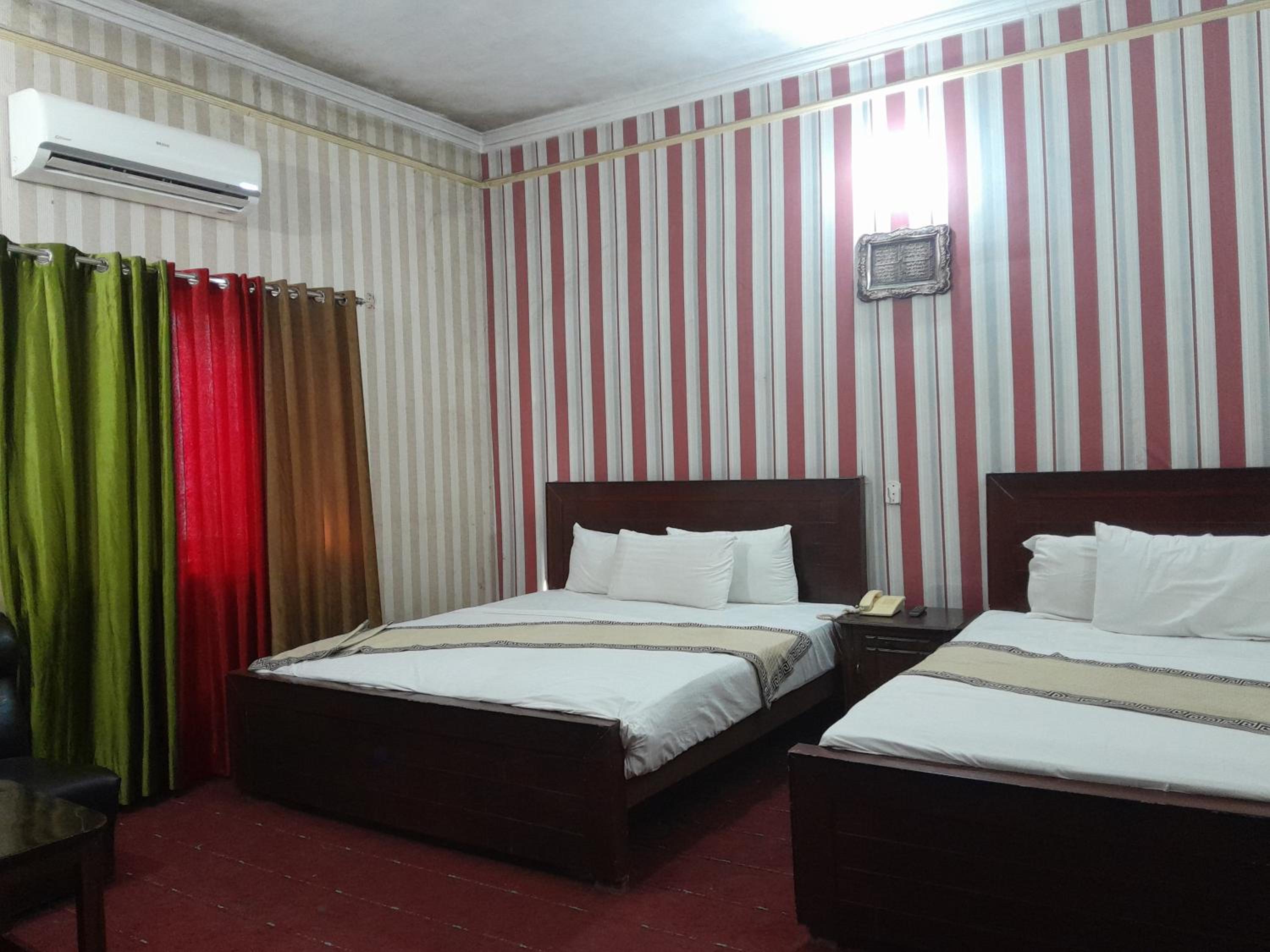 Classic Triple Room