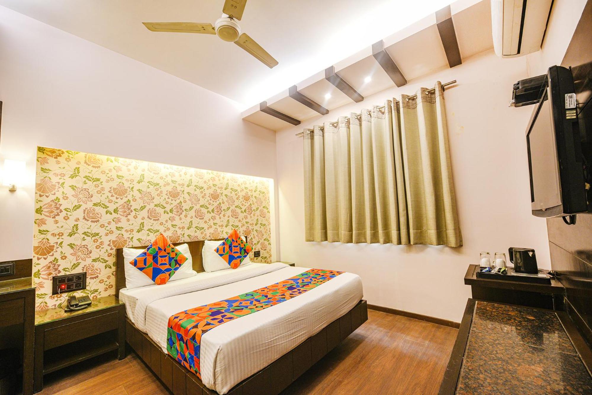 (Sanitized) Deluxe Room - Photo 1