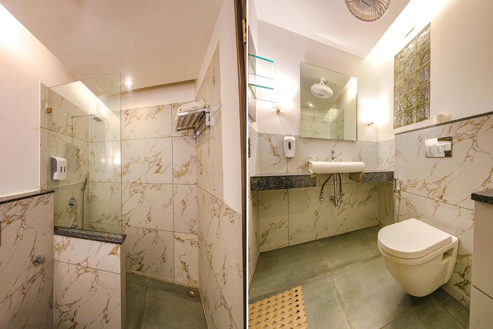 (Sanitized) Superior Double Room - Photo 2