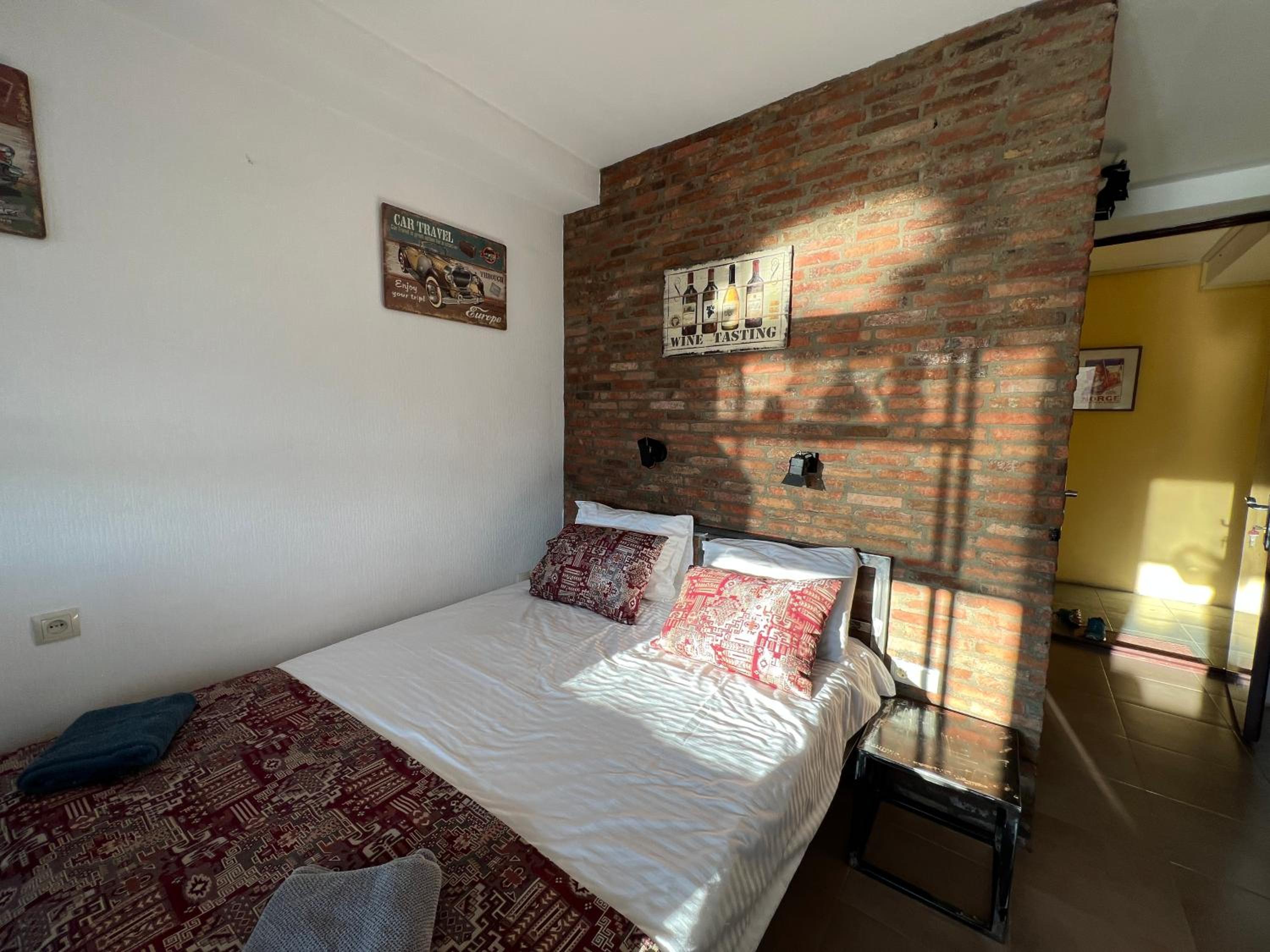Studio Apartment photo 3