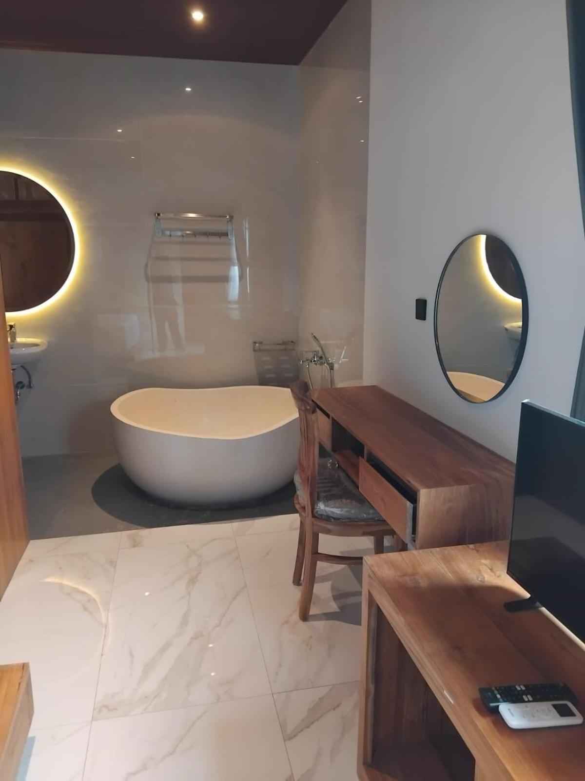 Two-Bedroom Villa - Photo 11