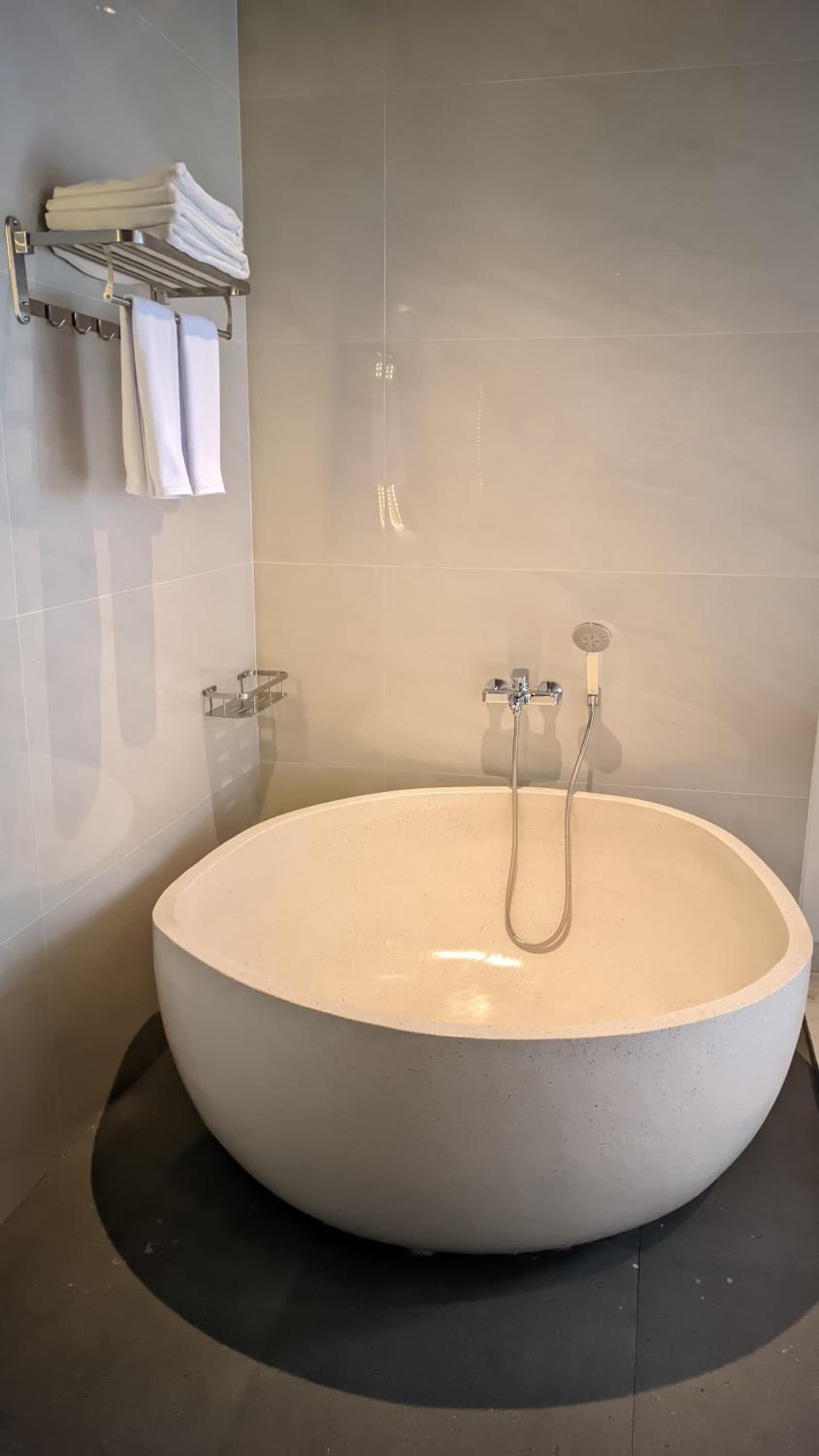Two-Bedroom Villa - Photo 15