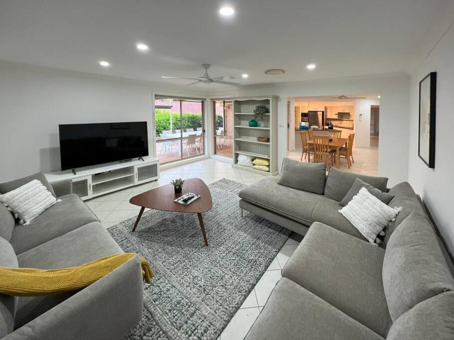 Four-Bedroom House photo 1