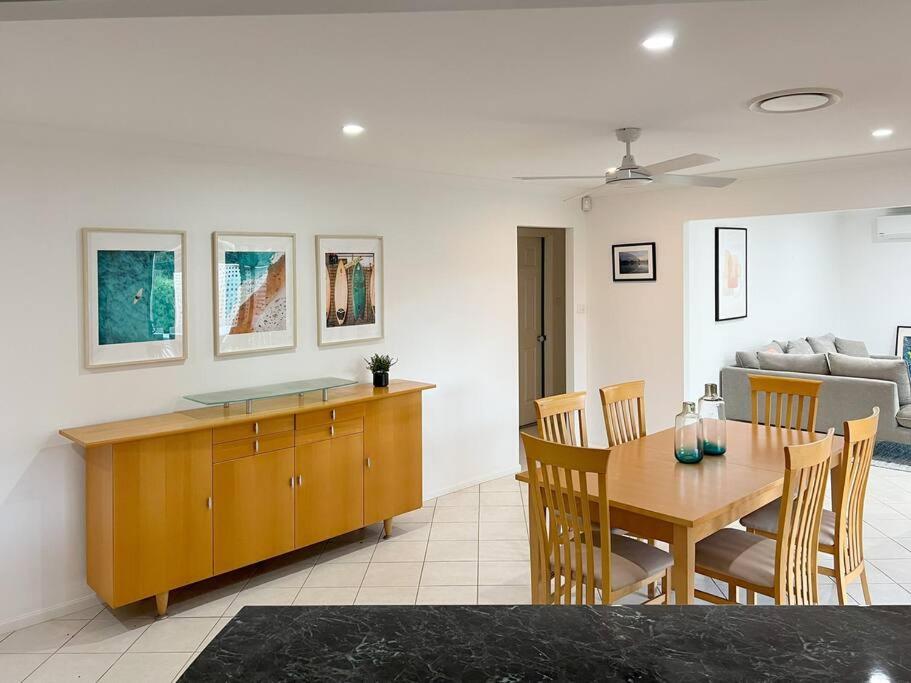 Four-Bedroom House photo 3