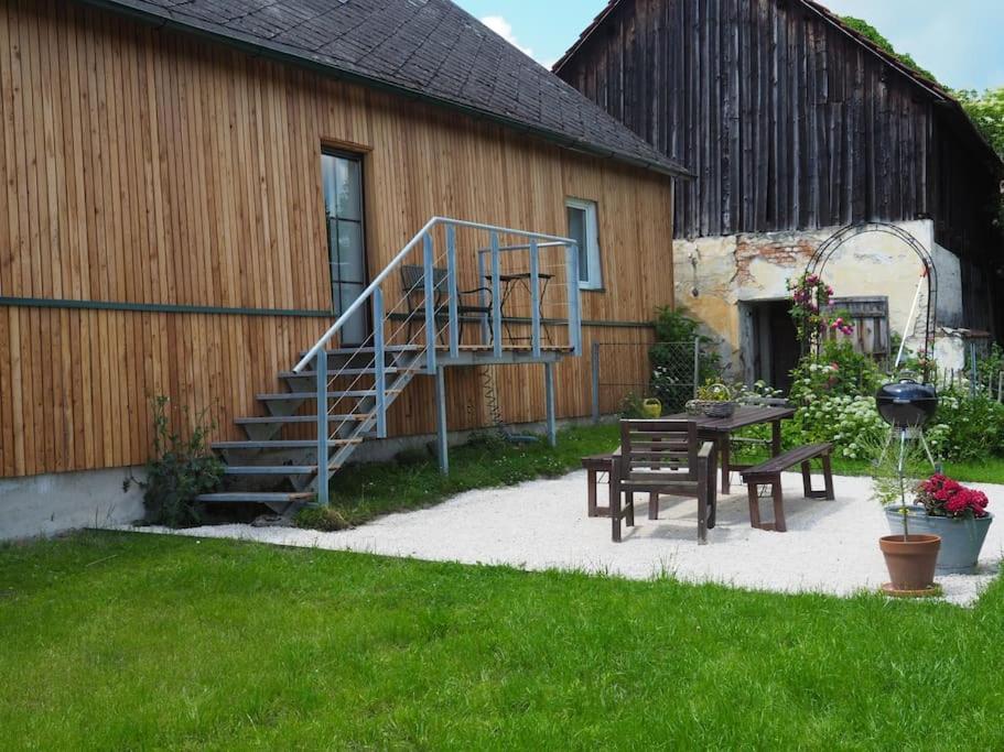 Three-Bedroom House photo 3