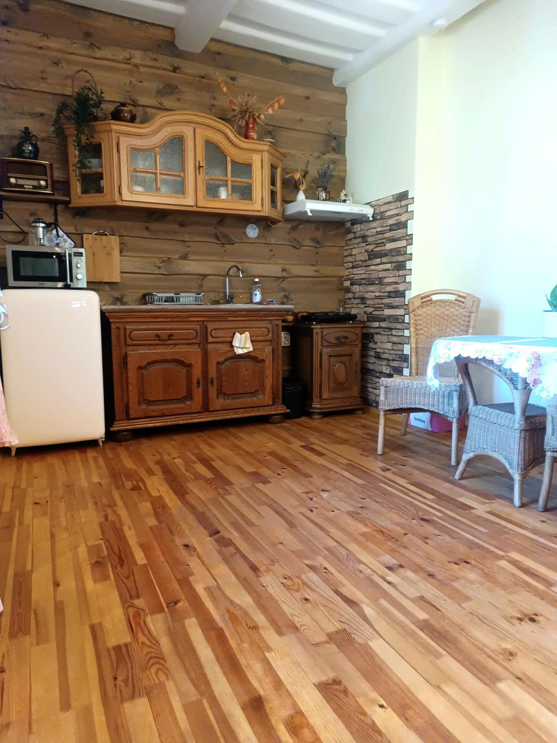 Apartment with Garden View - Photo 23