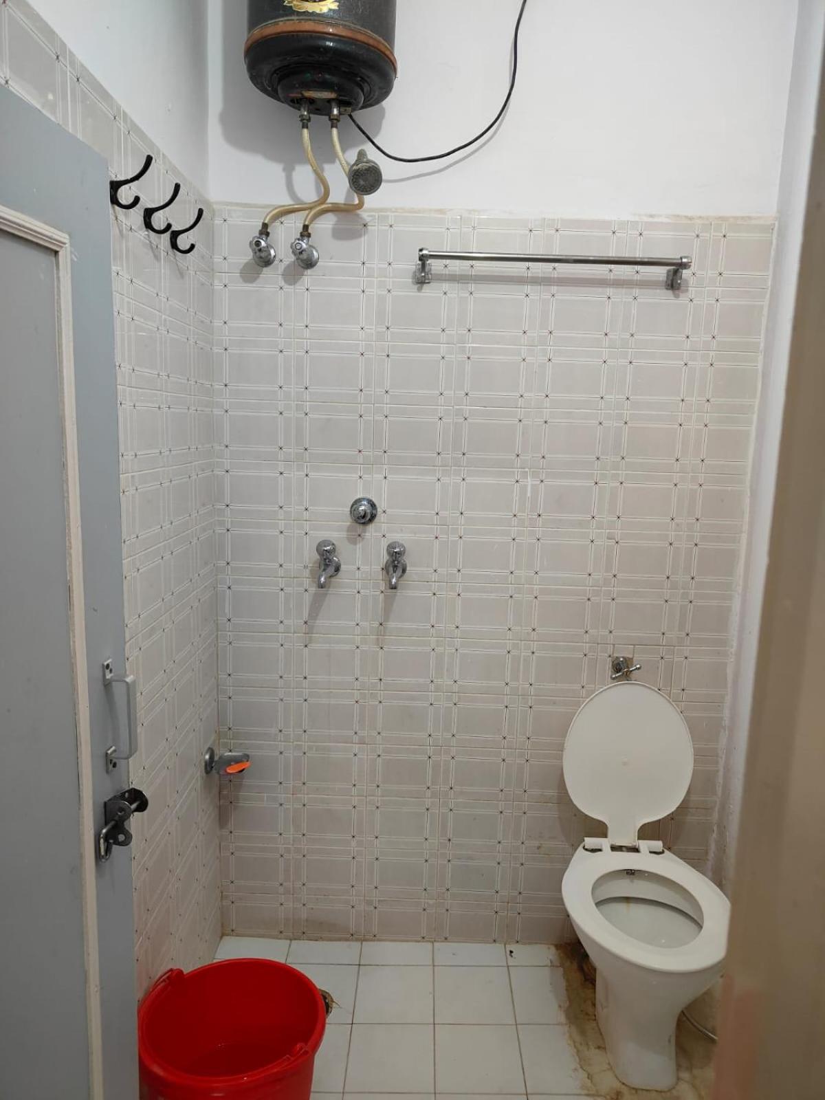 Standard Double Room with Fan photo 3