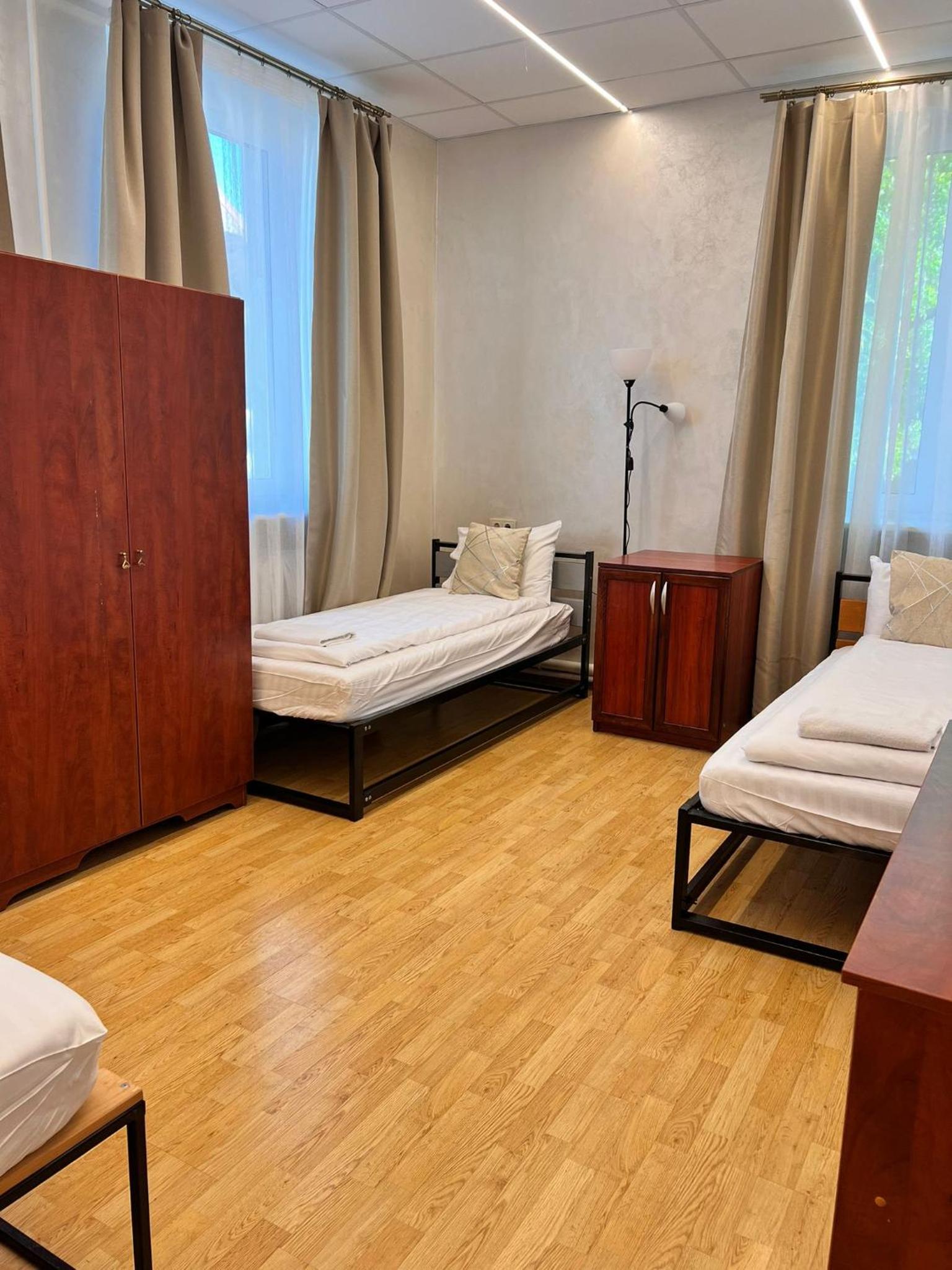 Triple Room with Shared Bathroom photo 2