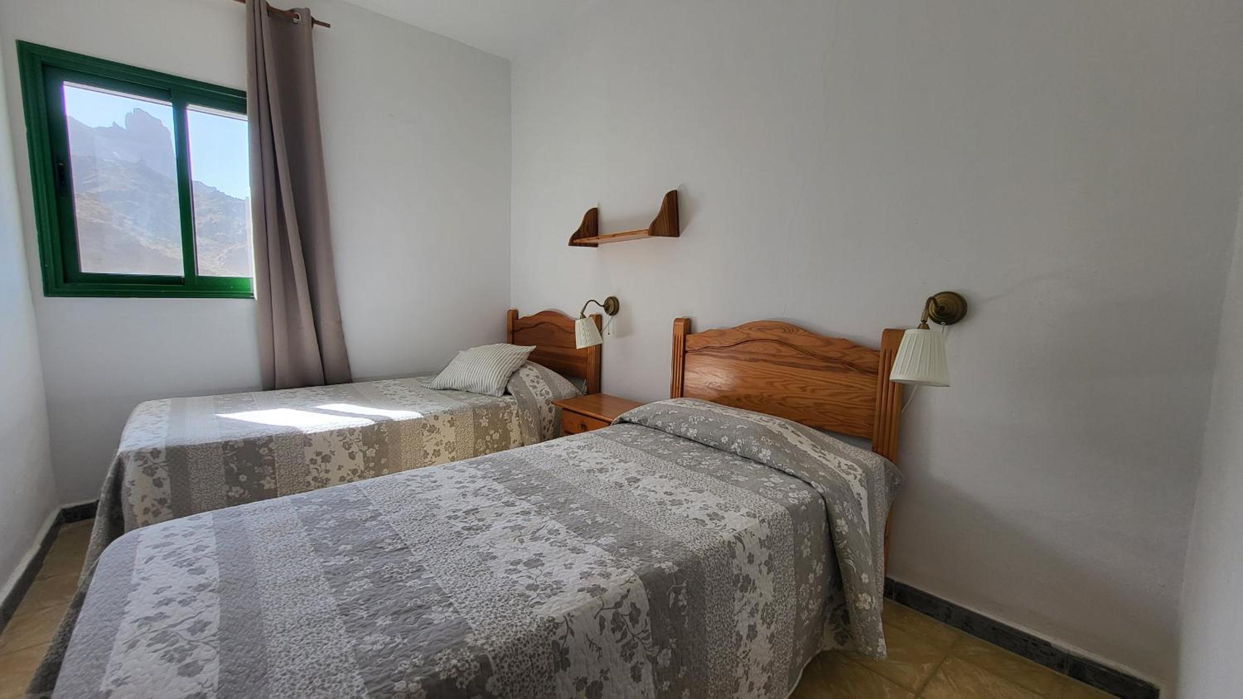 Two-Bedroom House photo 2