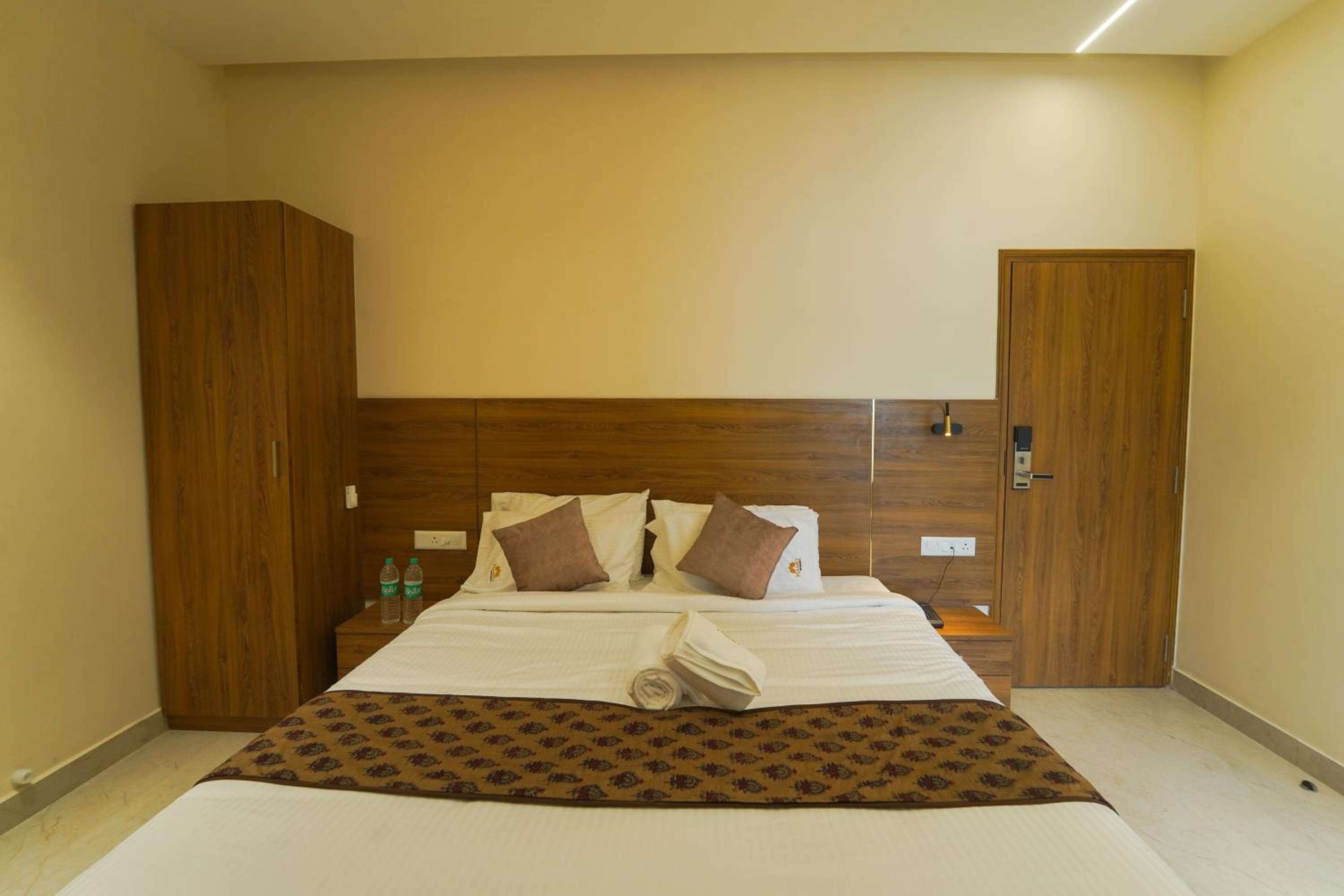 Double Room With Balcony photo 1