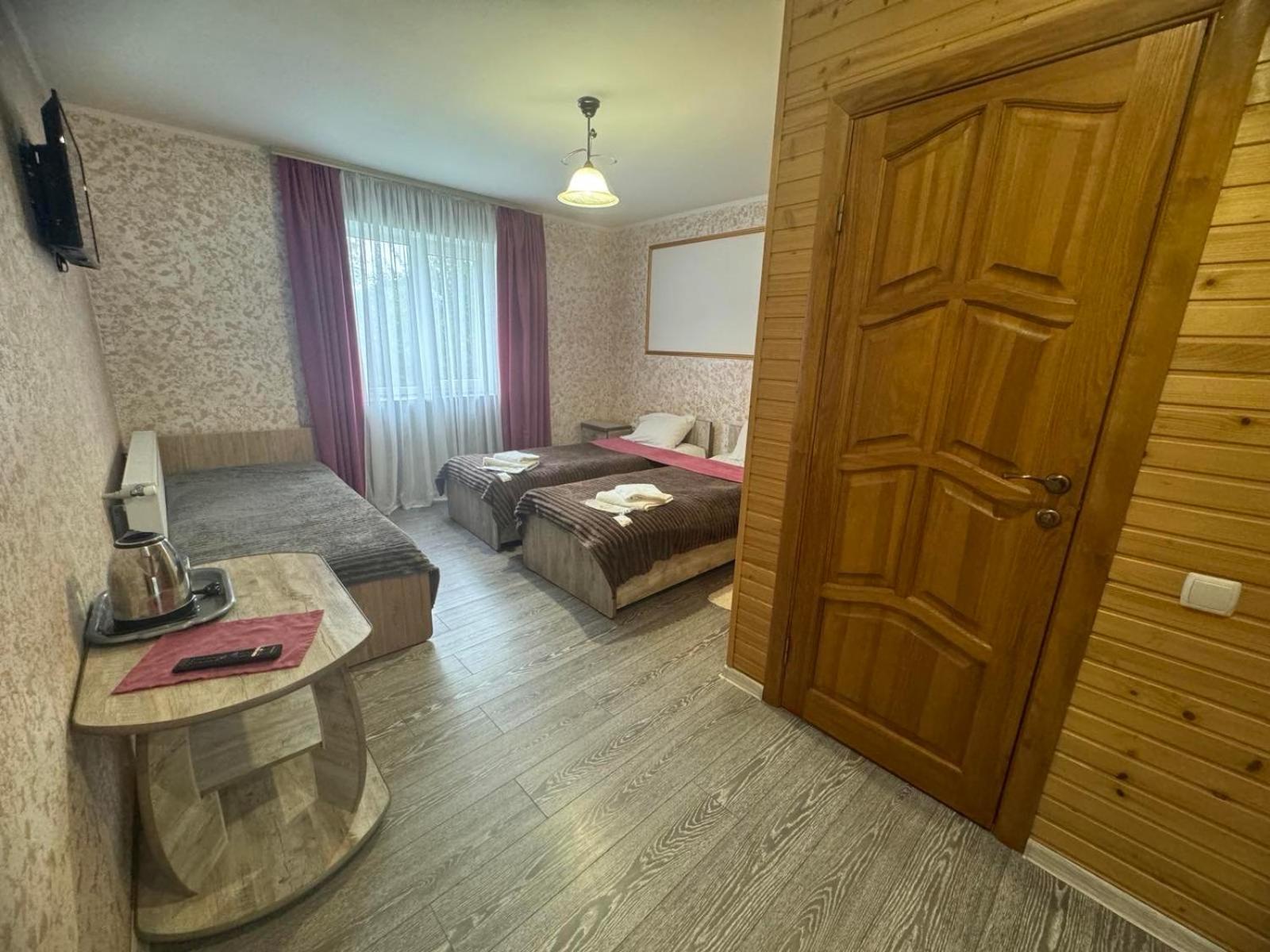 Triple Room with Mountain View photo 2