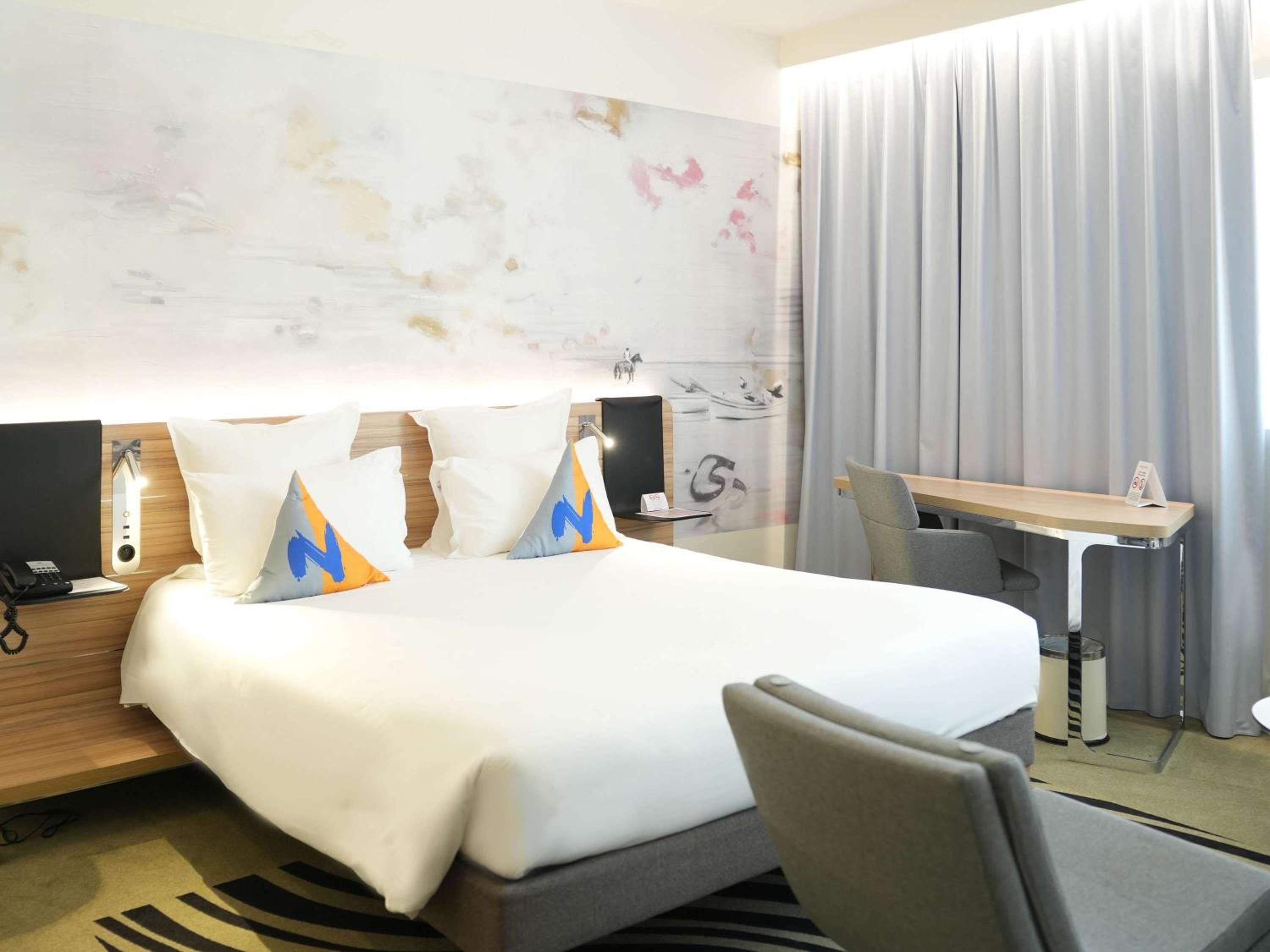 Executive King Room - Photo 4