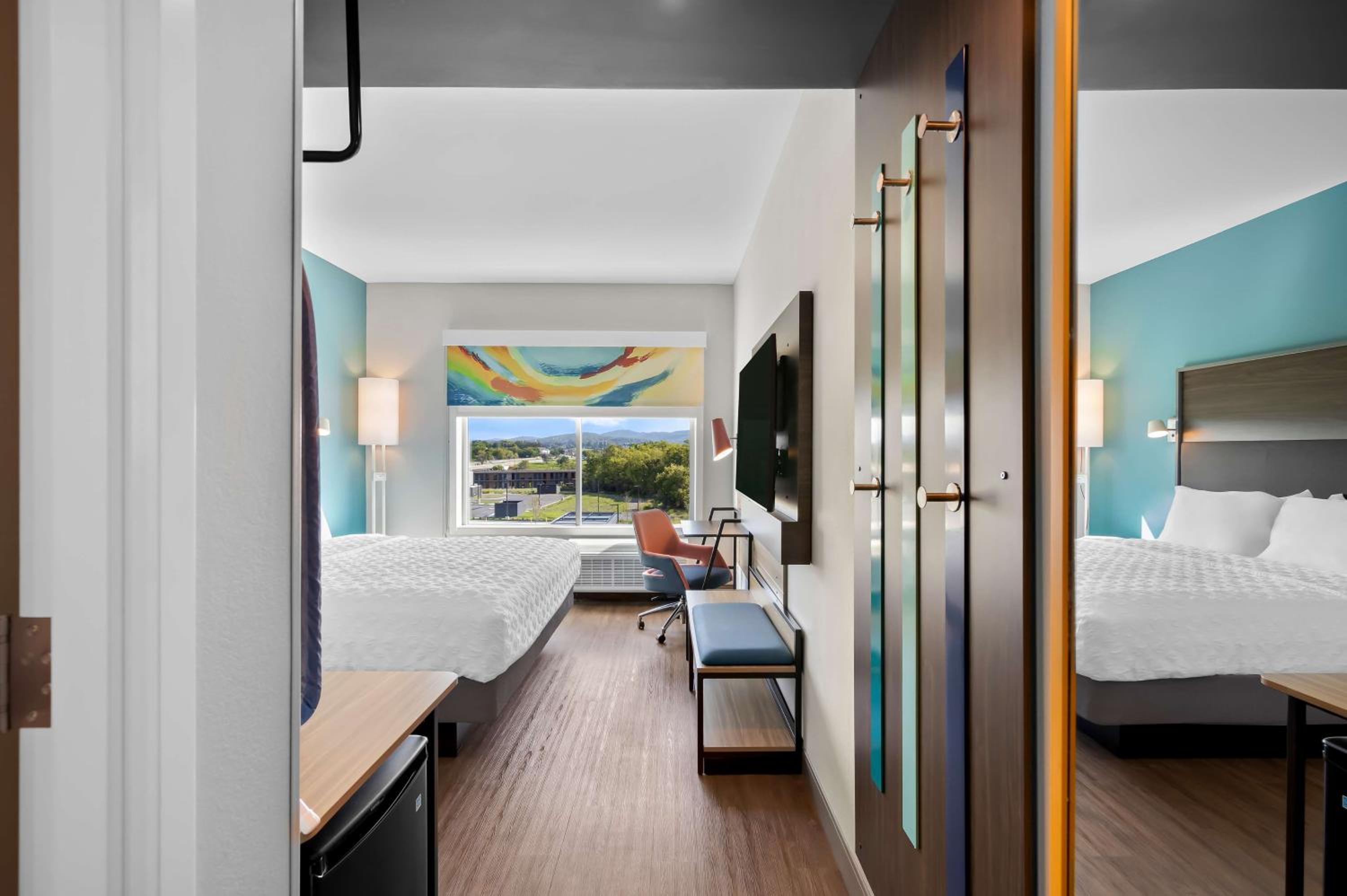 King Room - Hearing Access - Photo 1