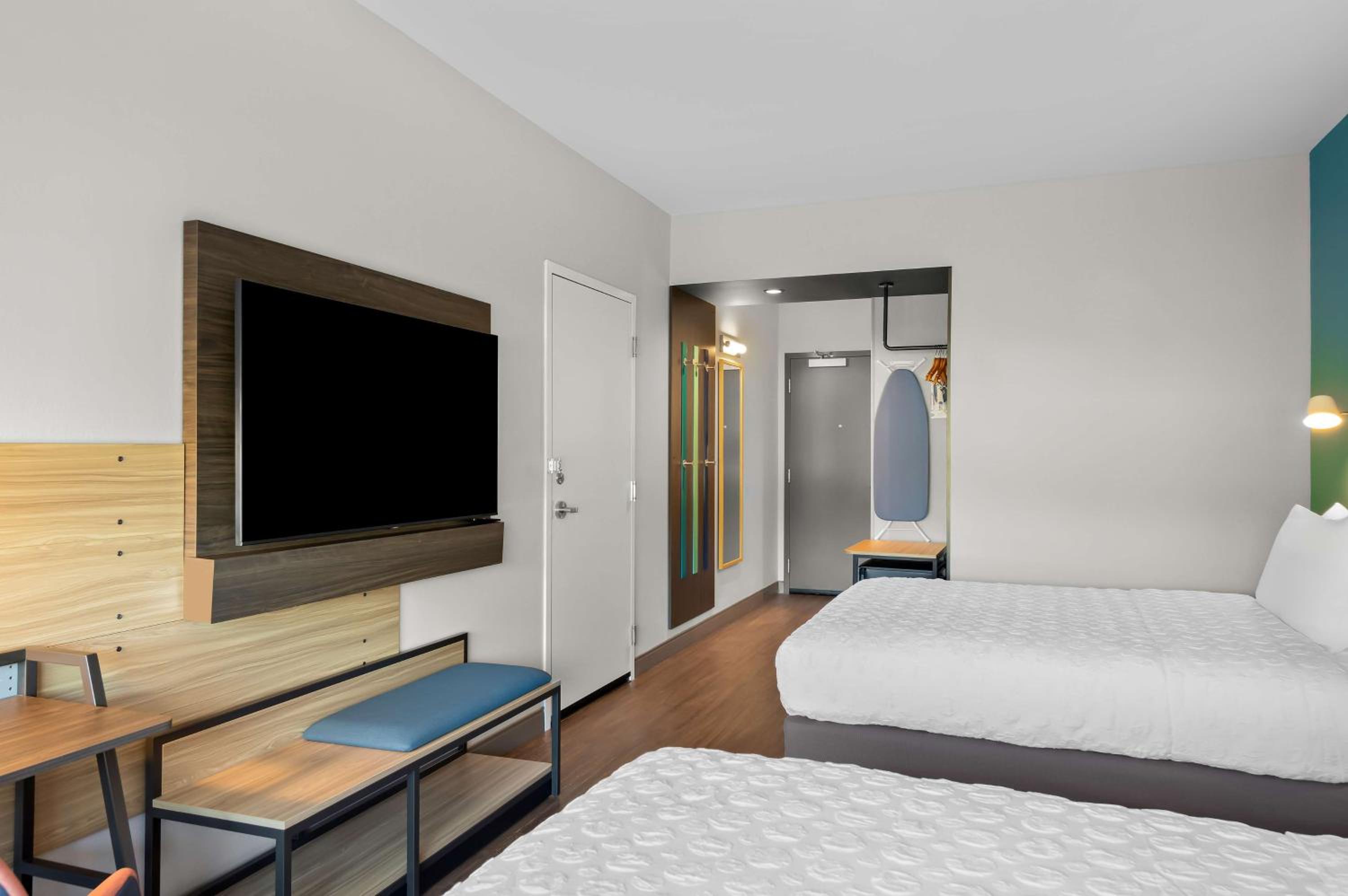 Queen Room with Two Queen Beds - Hearing Access - Photo 1