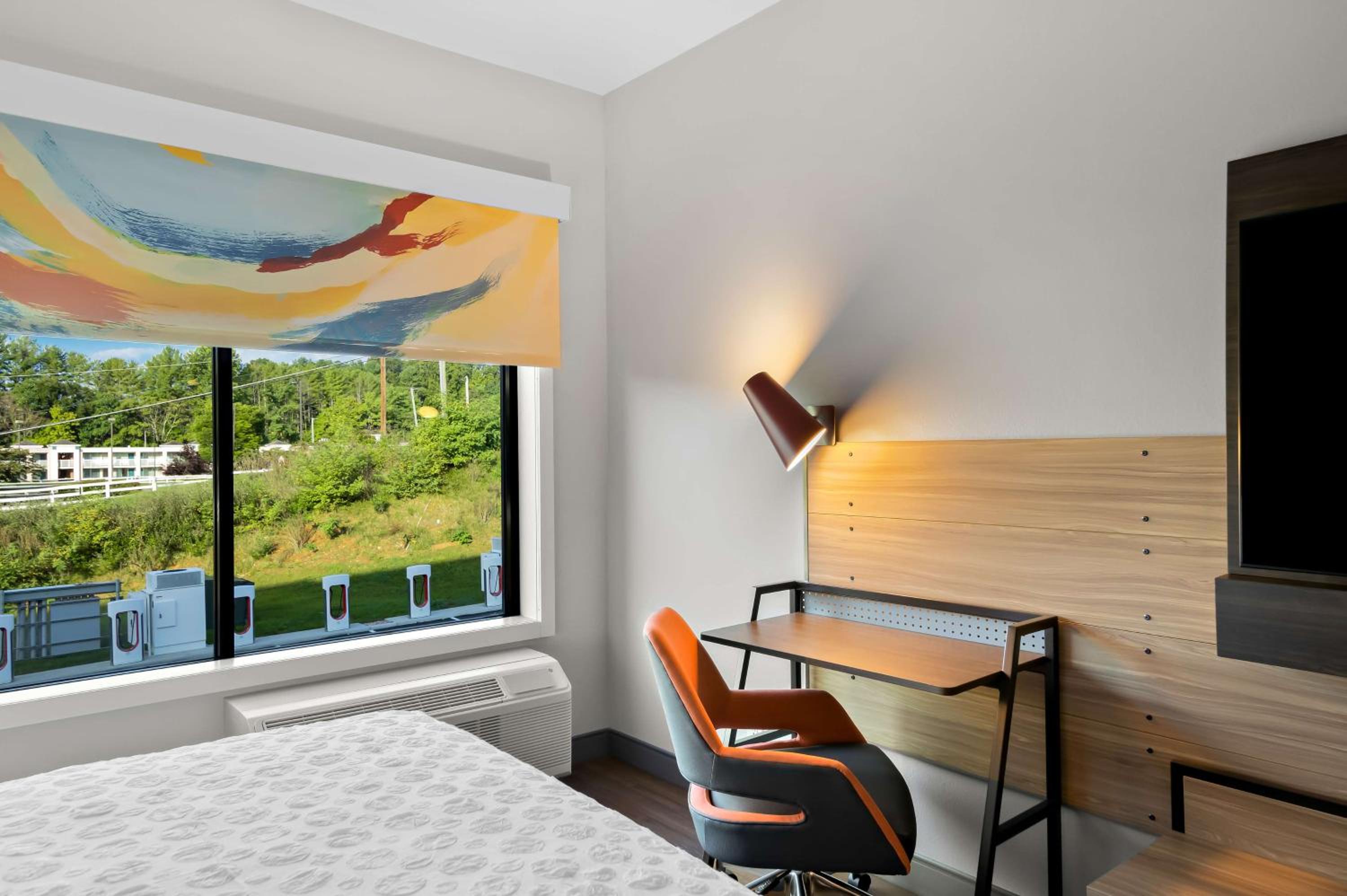 Queen Room with Two Queen Beds - Hearing Access - Photo 4