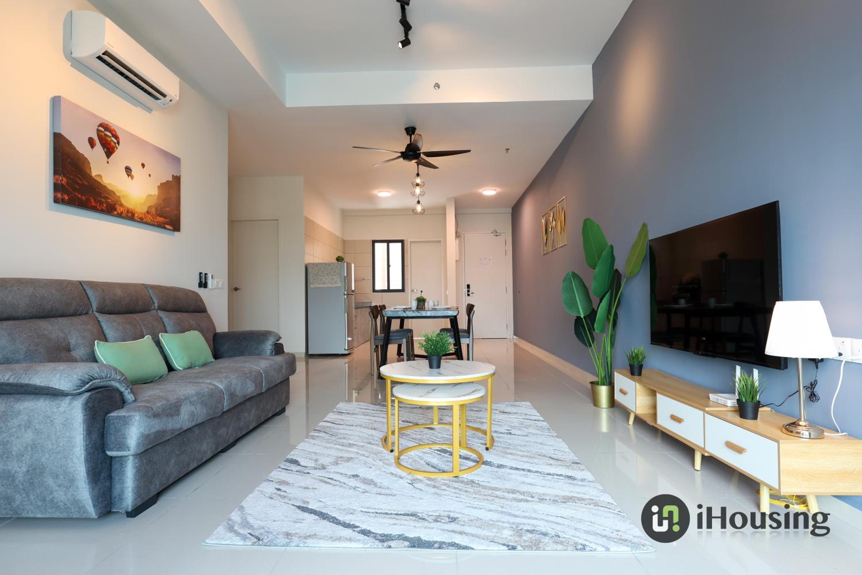 Three-Bedroom Apartment - Photo 25
