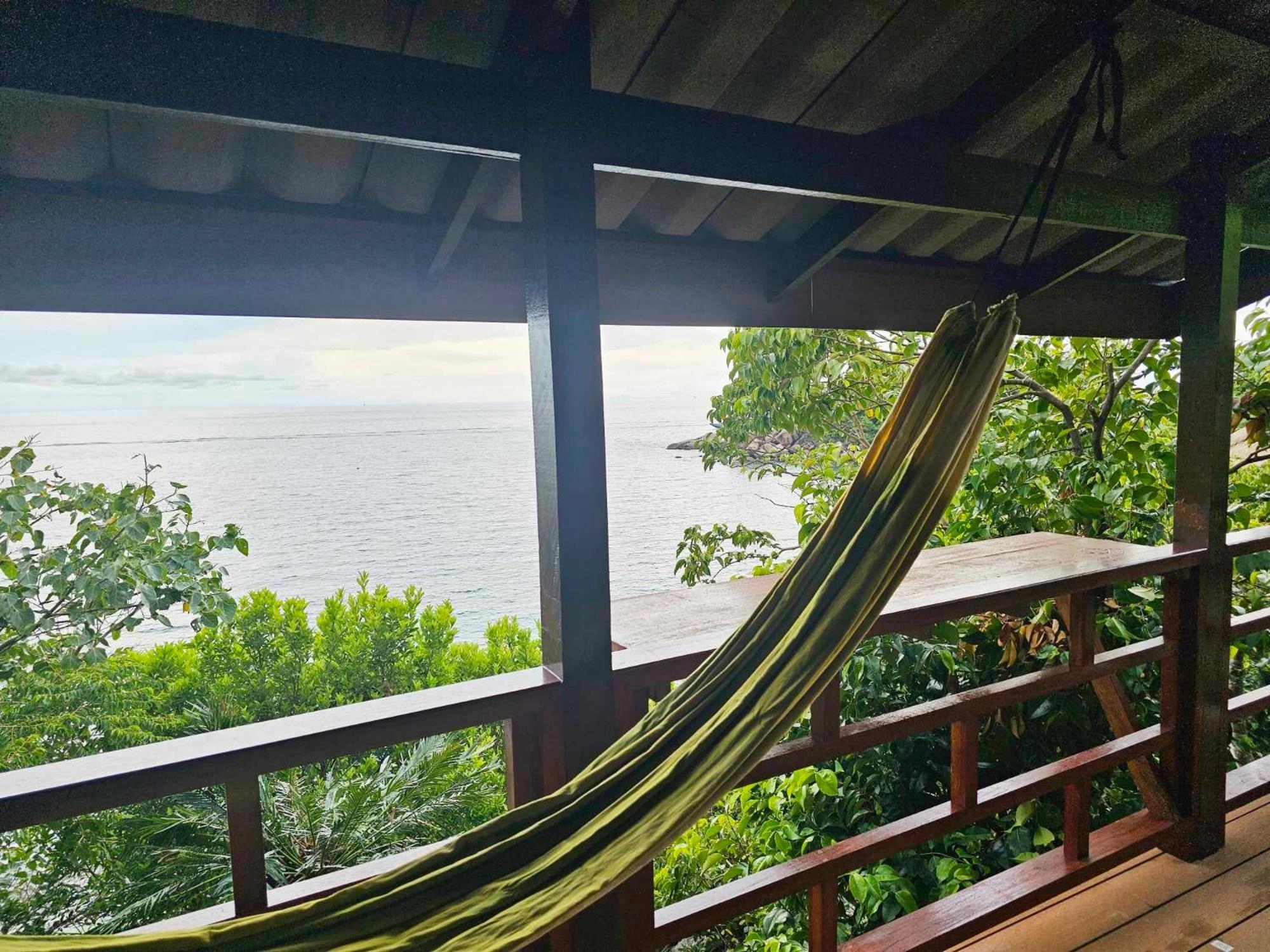 Deluxe Triple Room with Sea View - Photo 5