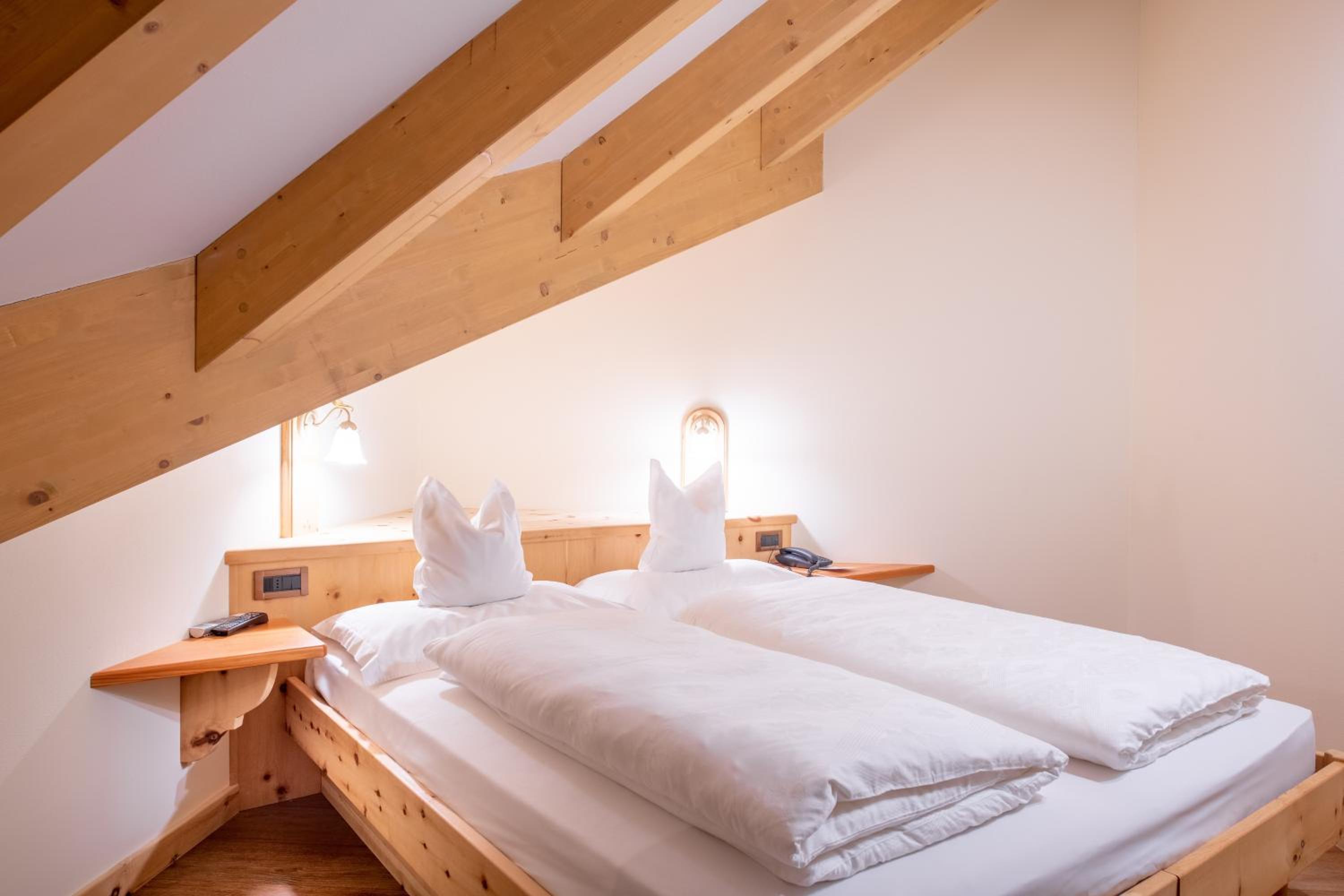Large Double Room photo 3