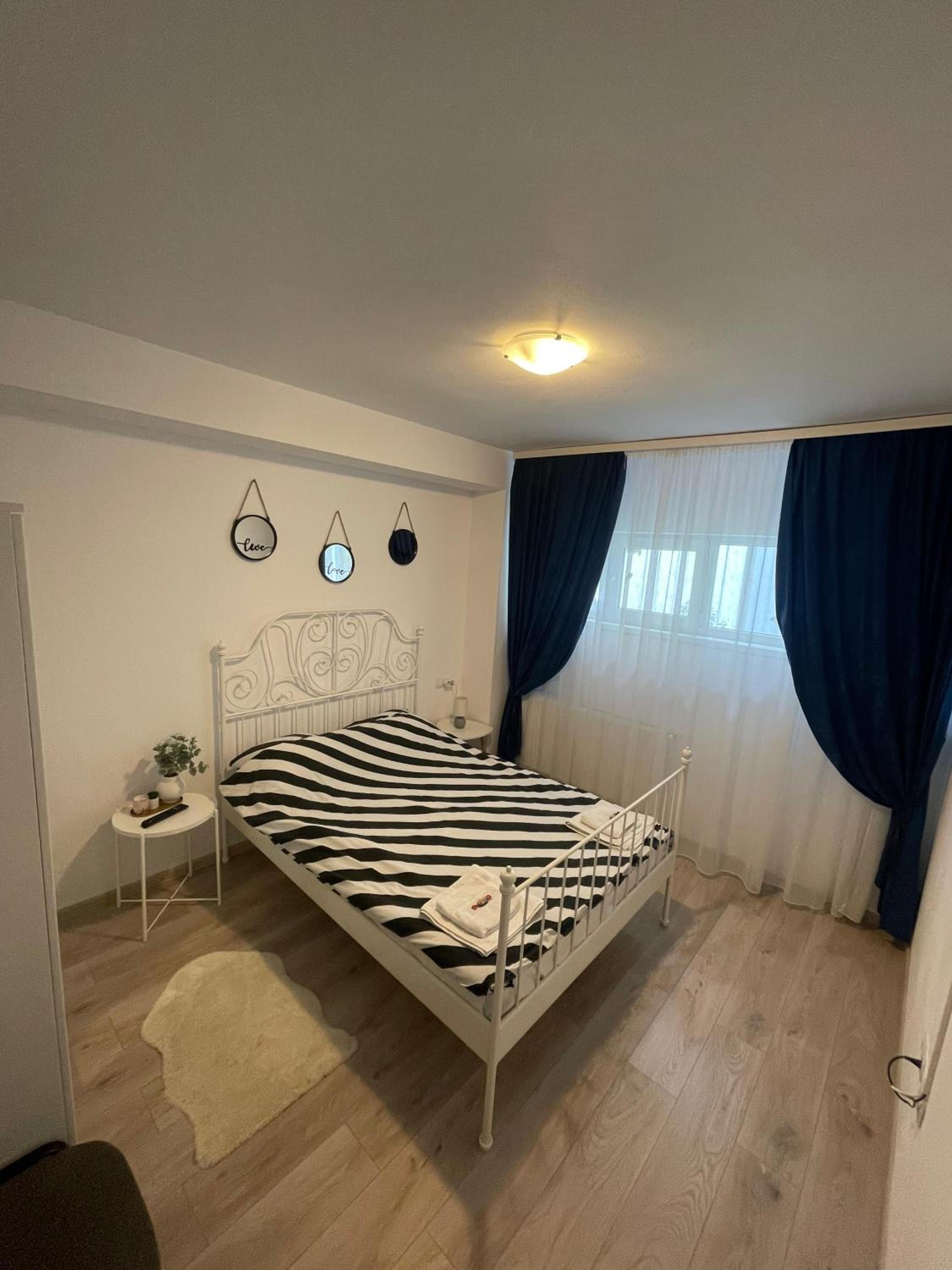 Two-Bedroom Apartment - Photo 18