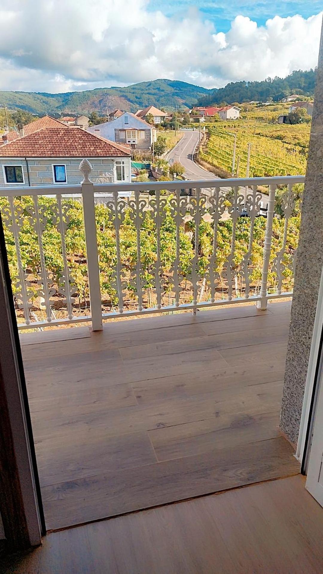 Suite with Balcony photo 3