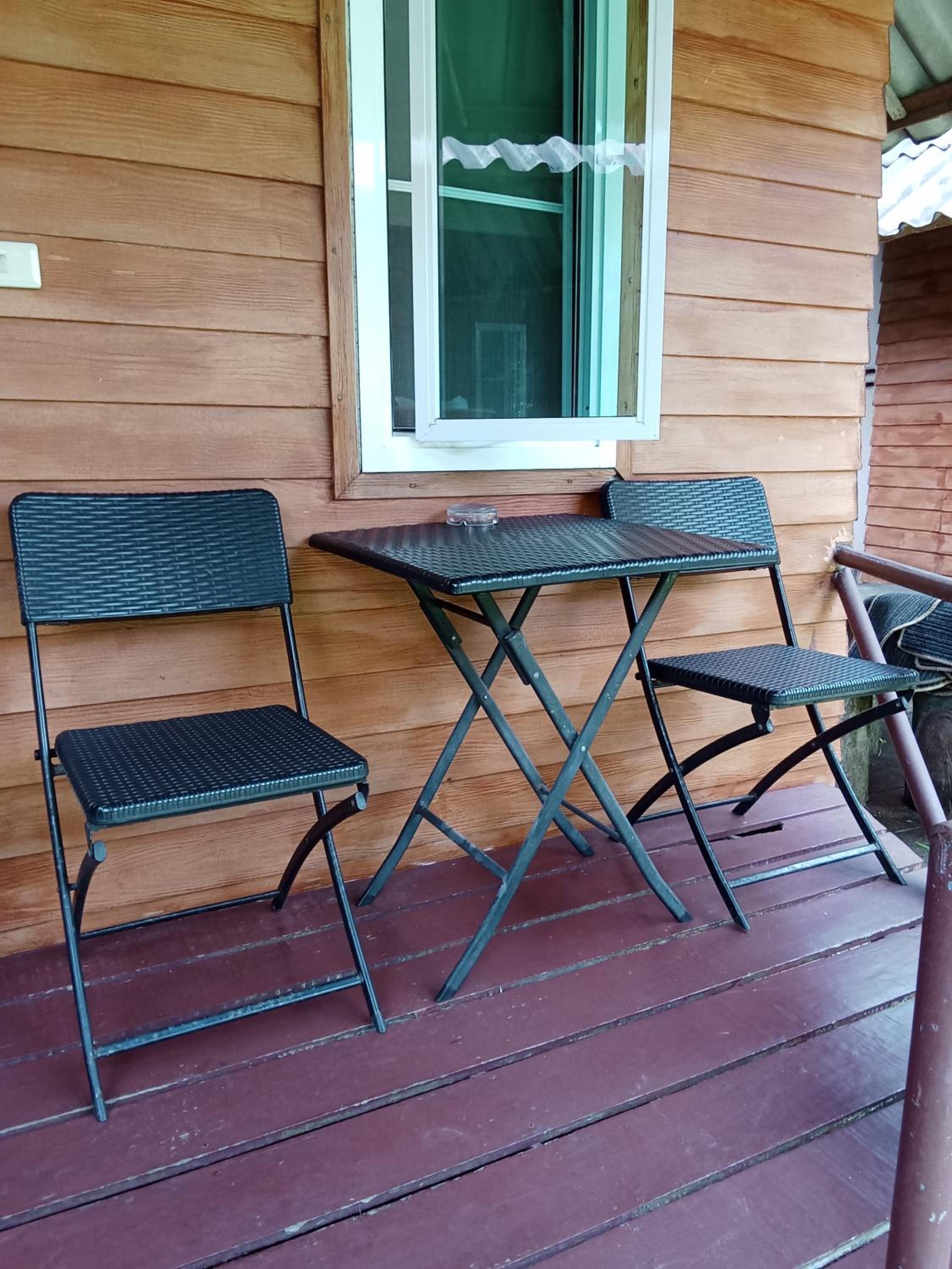 Superior Bungalow - Photo 2
