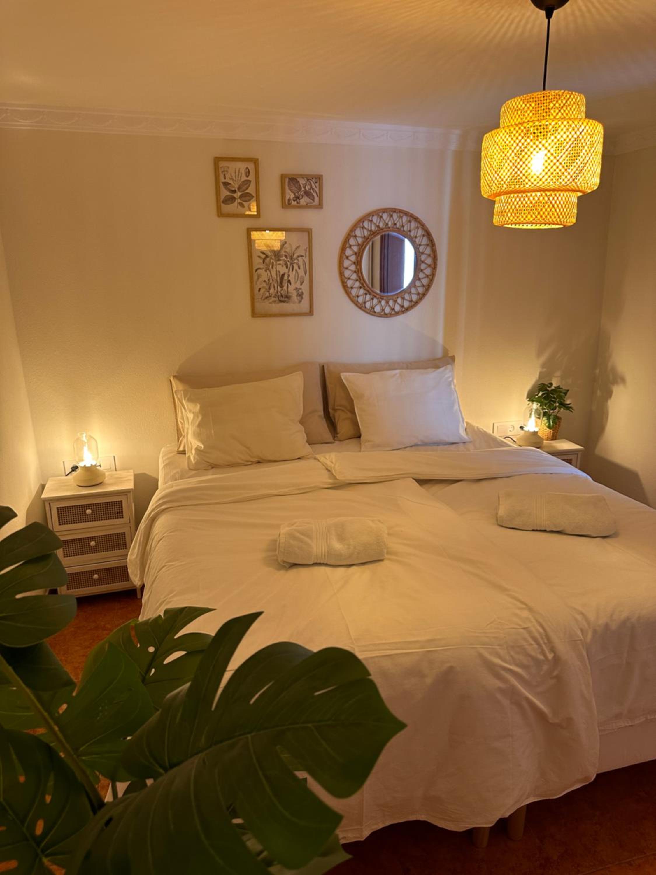 Apartamento de tres habitaciones con vista al mar