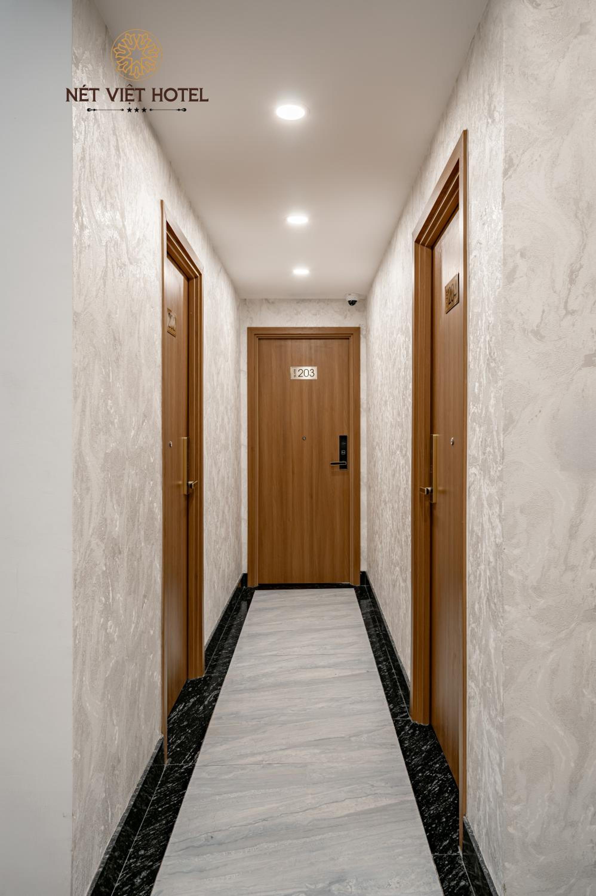 Deluxe Triple Room - Photo 9