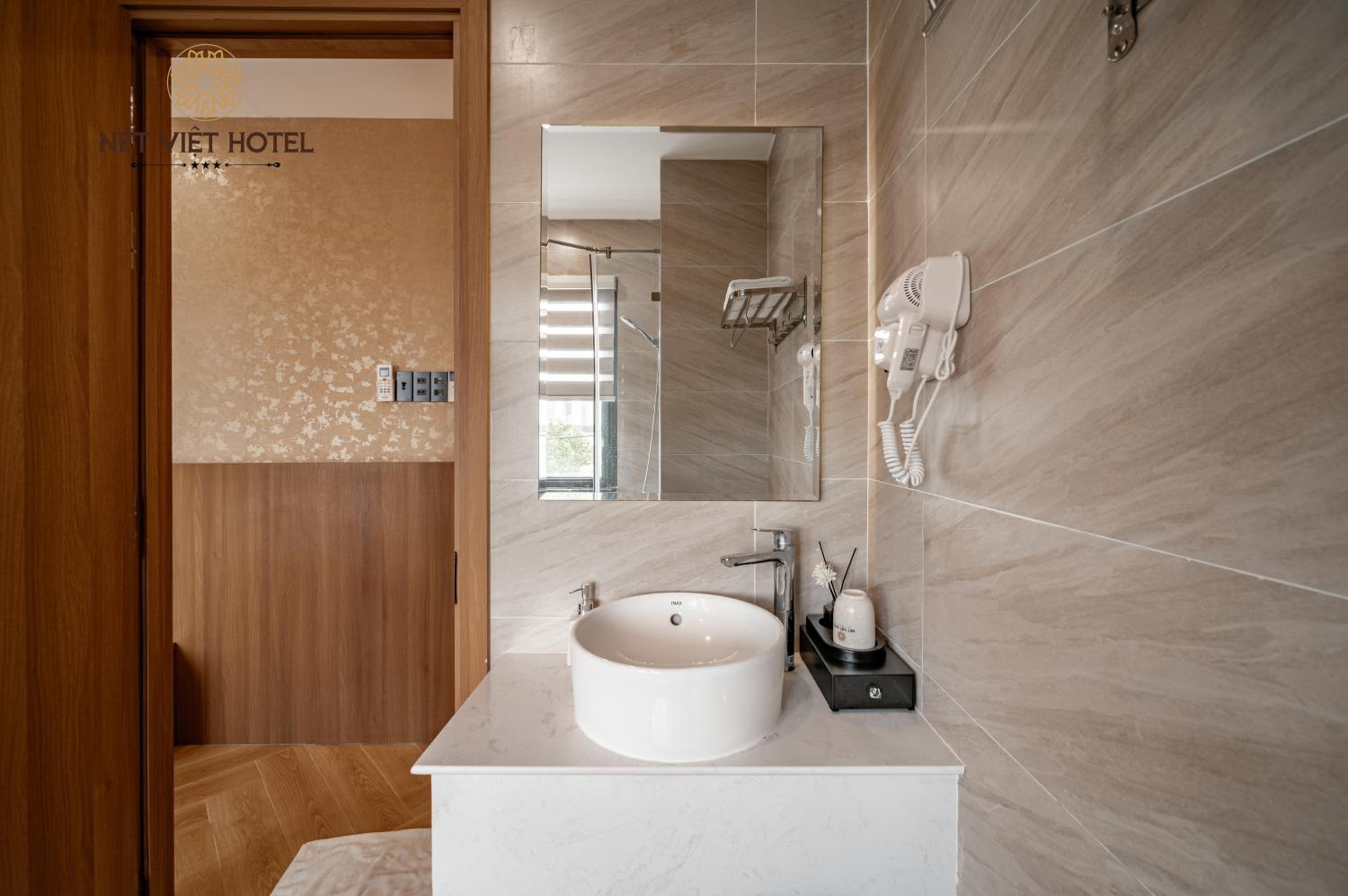 Deluxe Triple Room - Photo 7