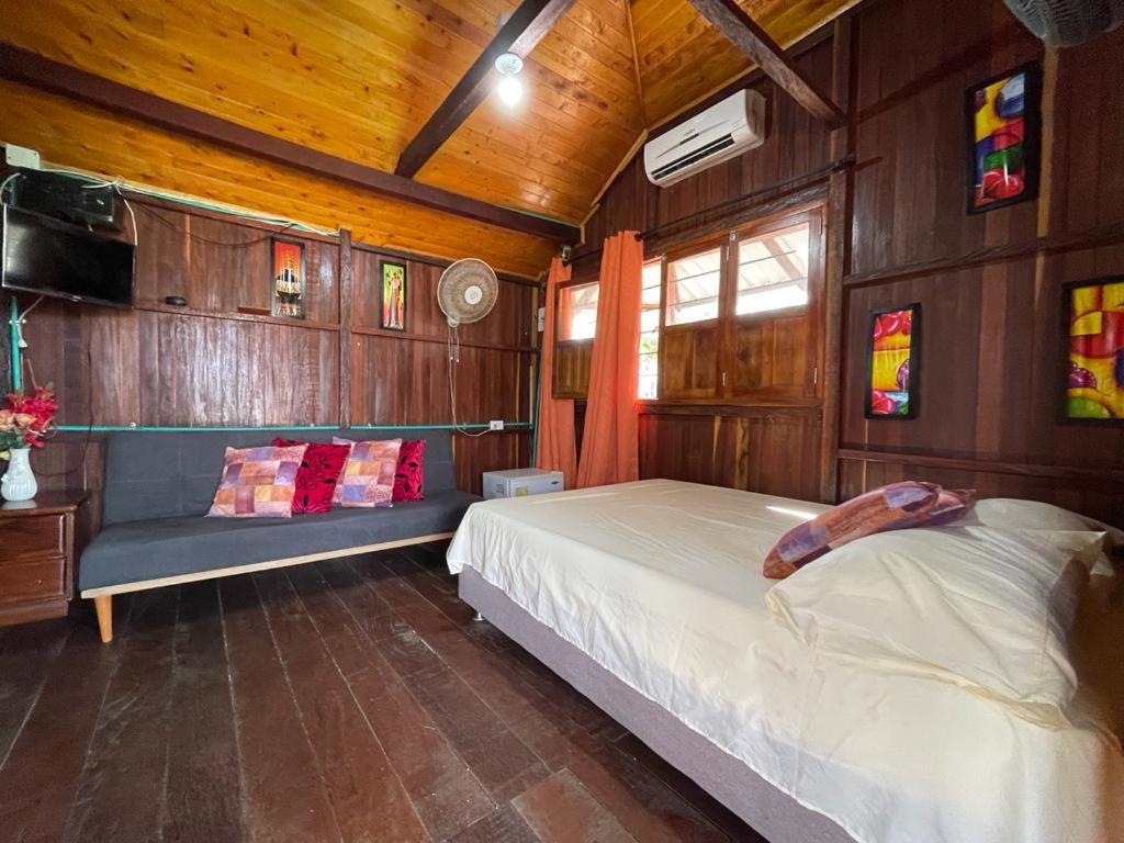 Triple Room With Pool View photo 1