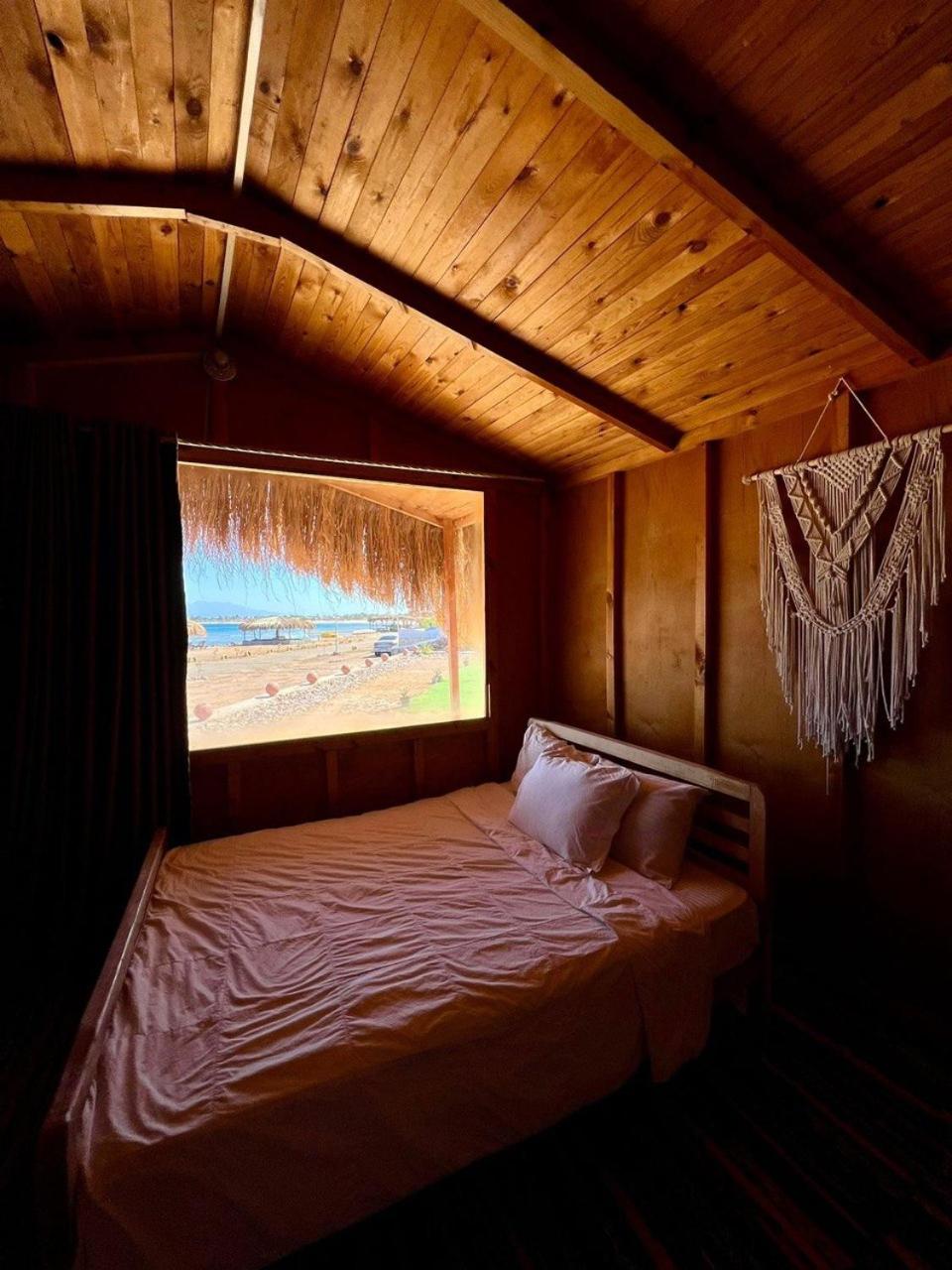Deluxe Double Room With Sea View photo 3