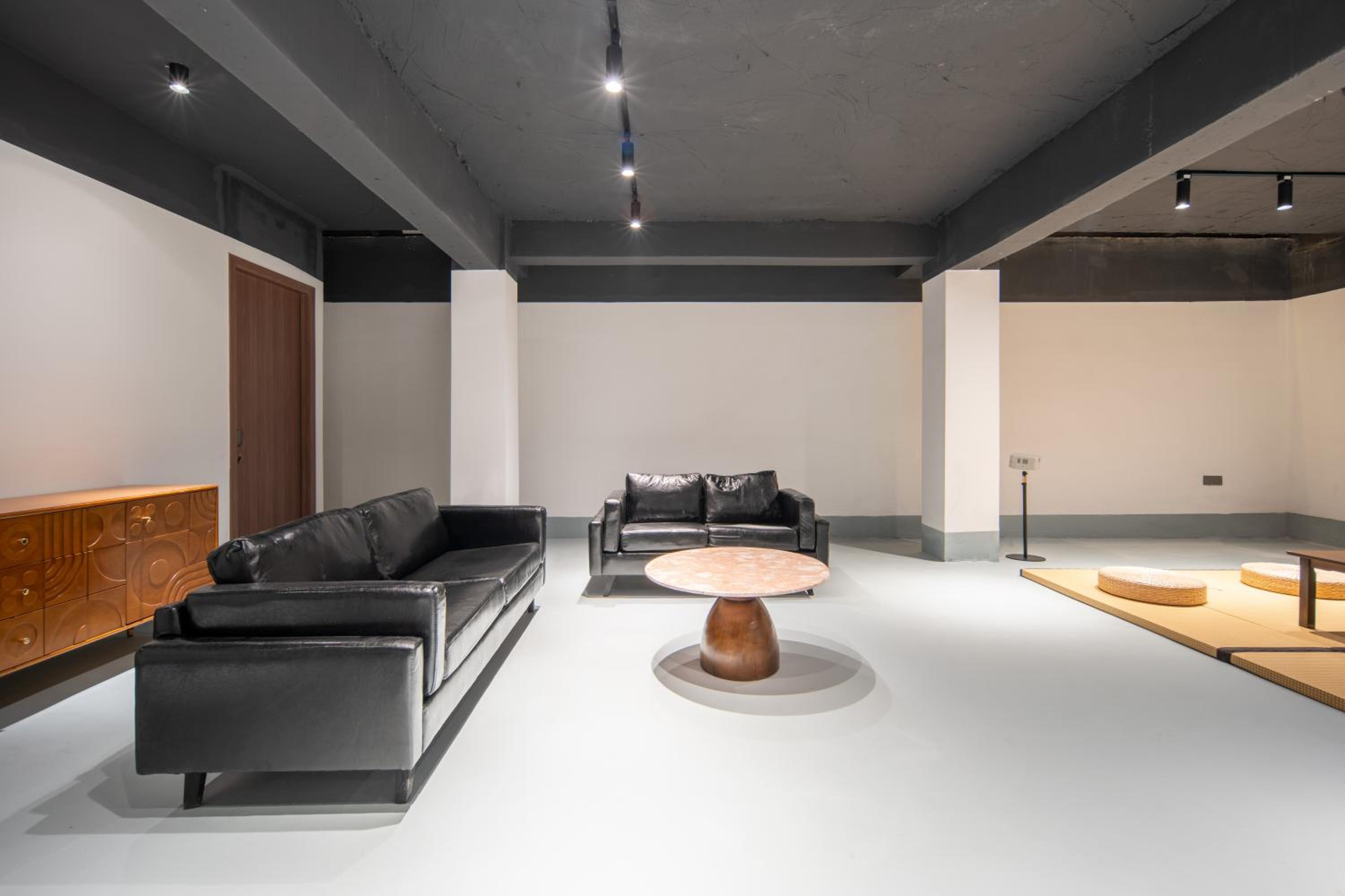 Villa photo 3