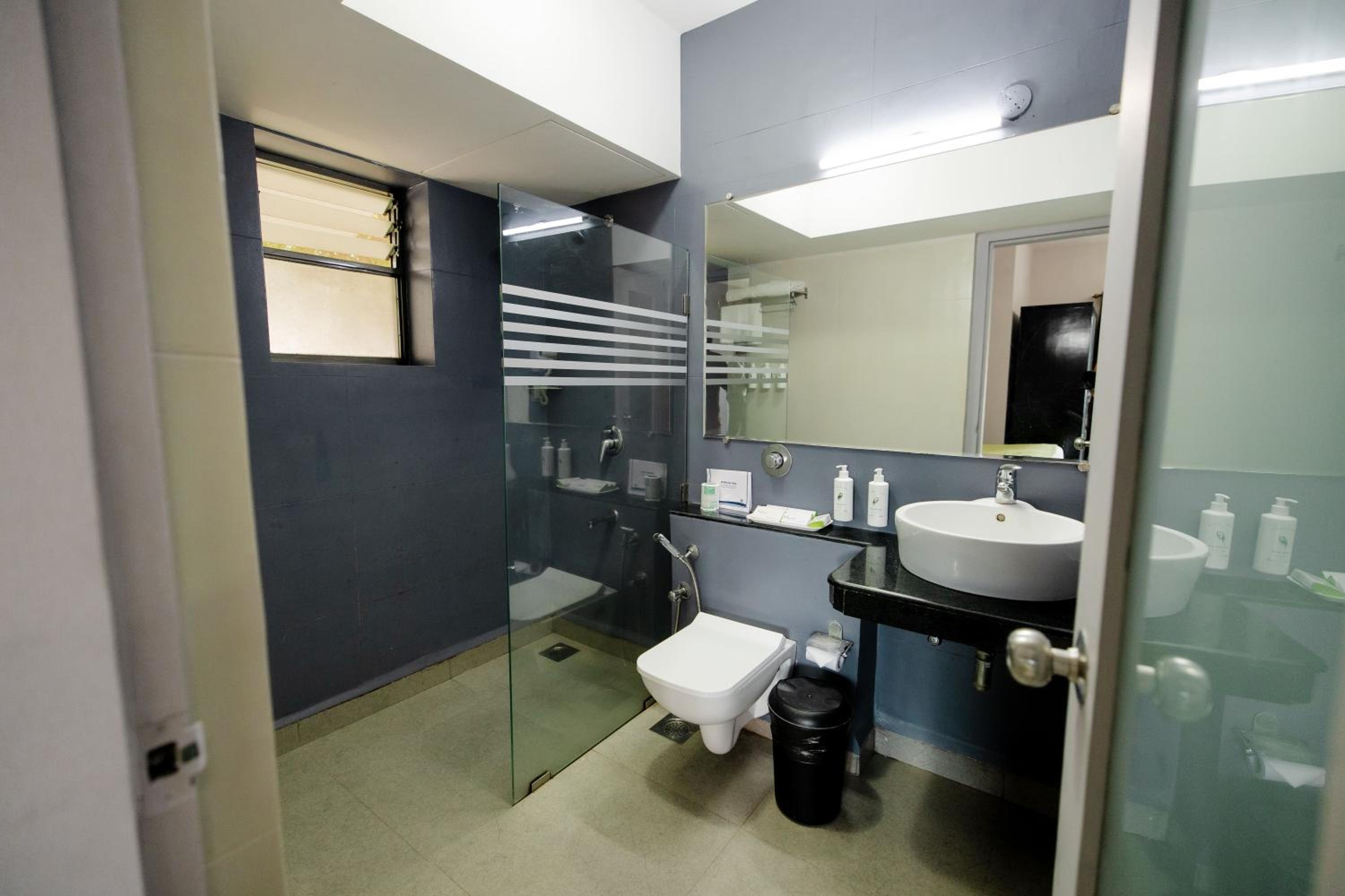 Superior Room - Photo 17
