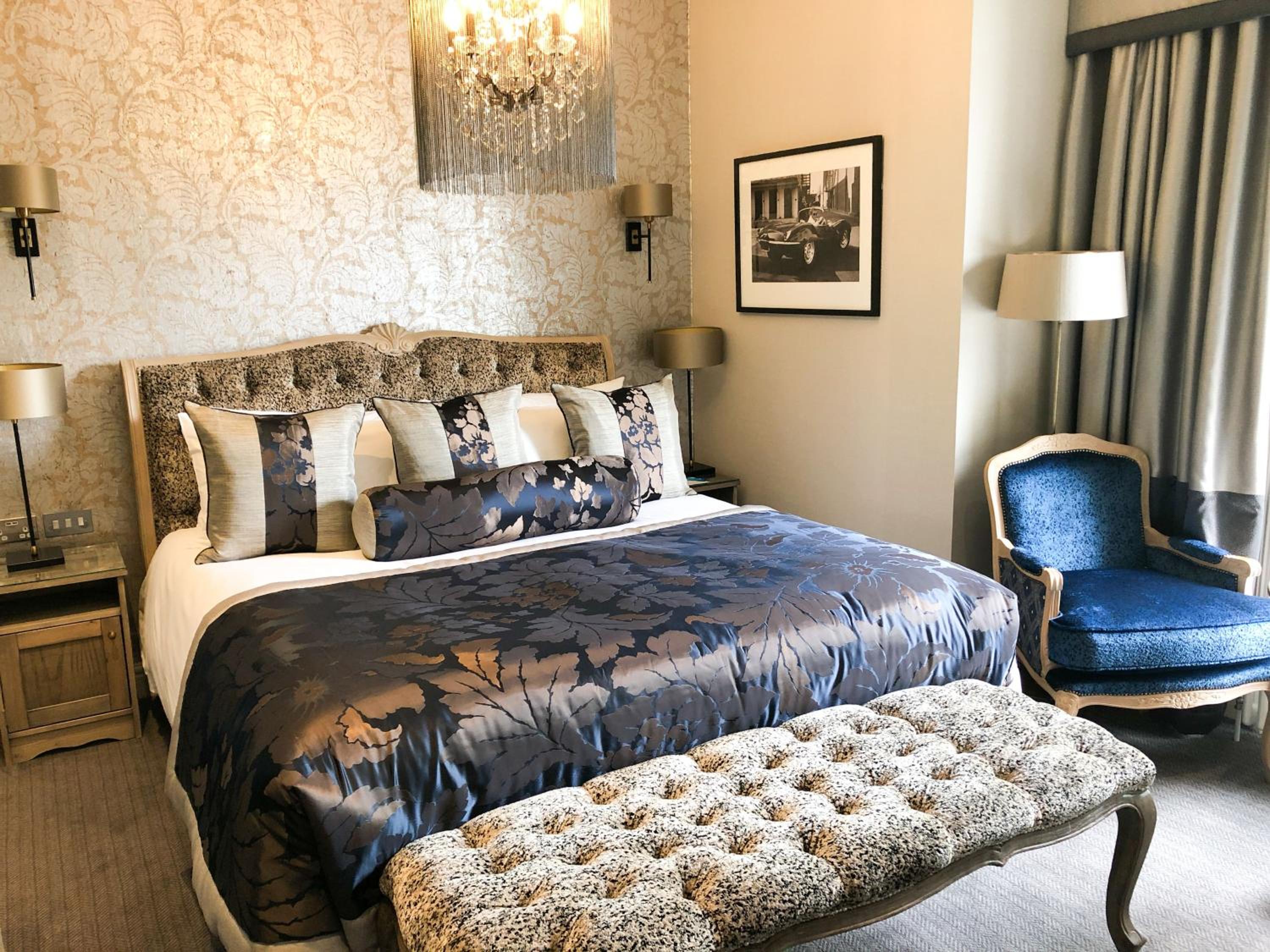 Deluxe King Room - Photo 1