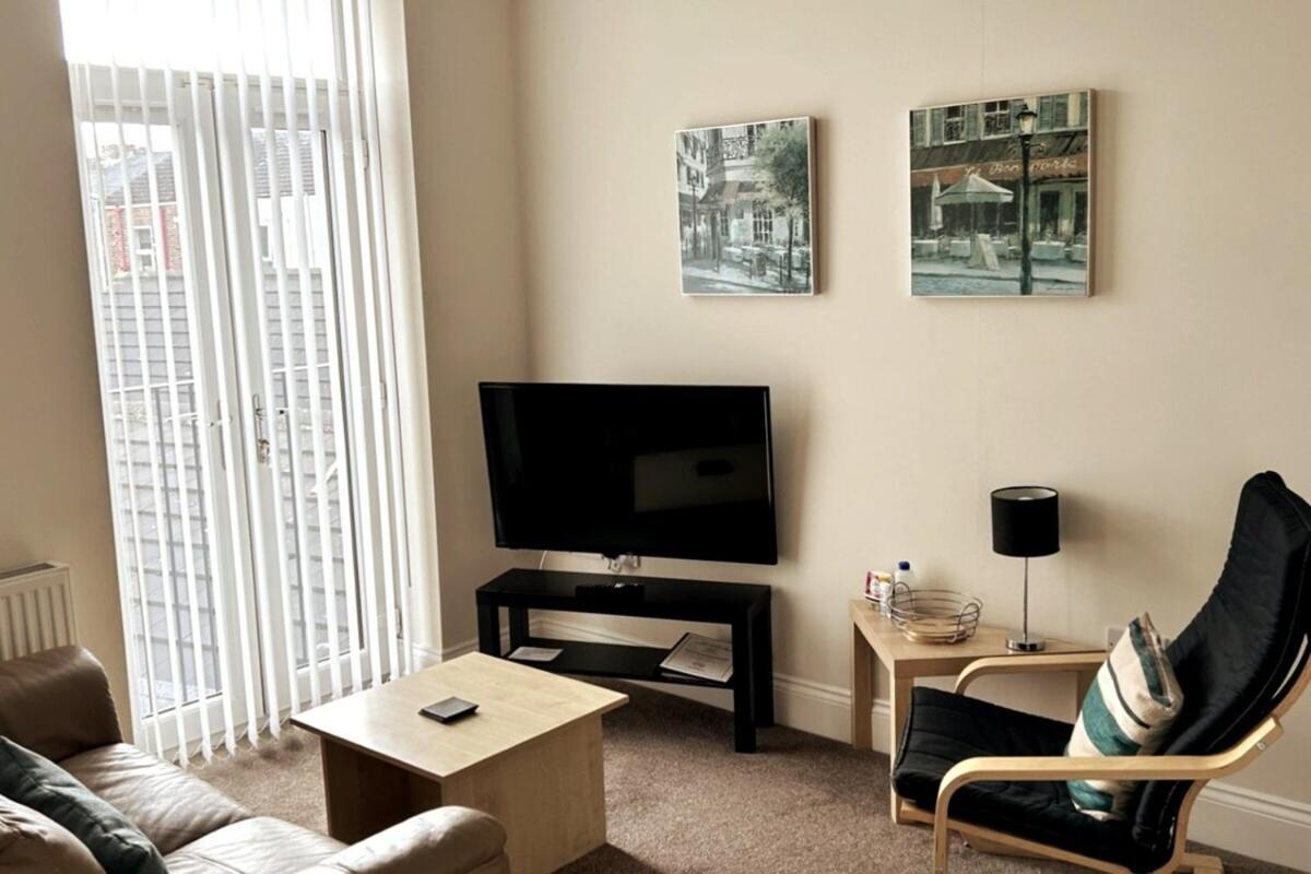 One-Bedroom Standard Apartment