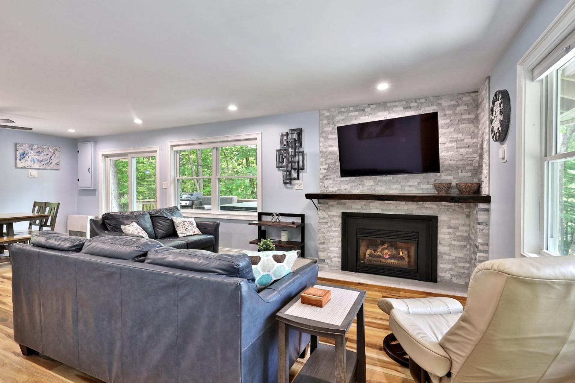 Three-Bedroom House photo 1
