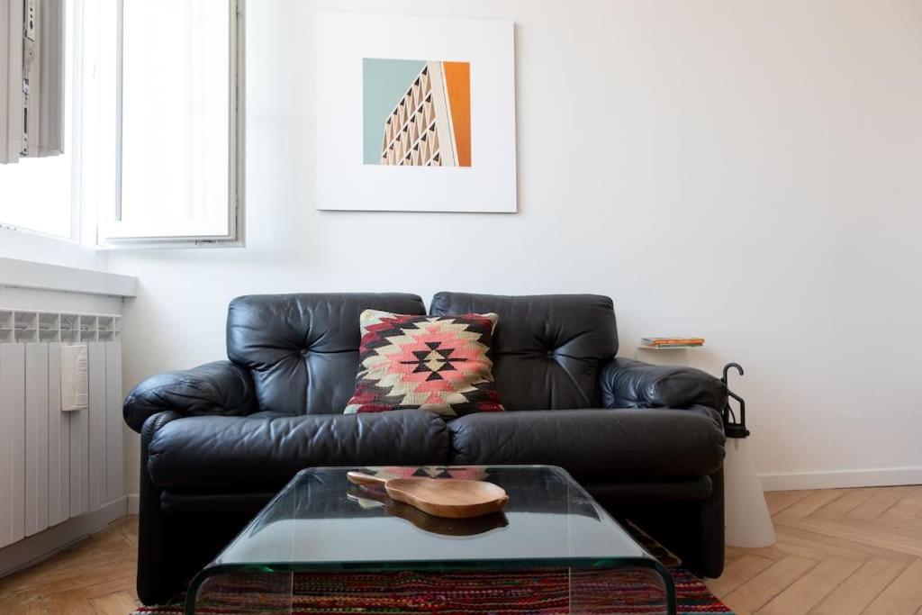 One-Bedroom Apartment with Balcony