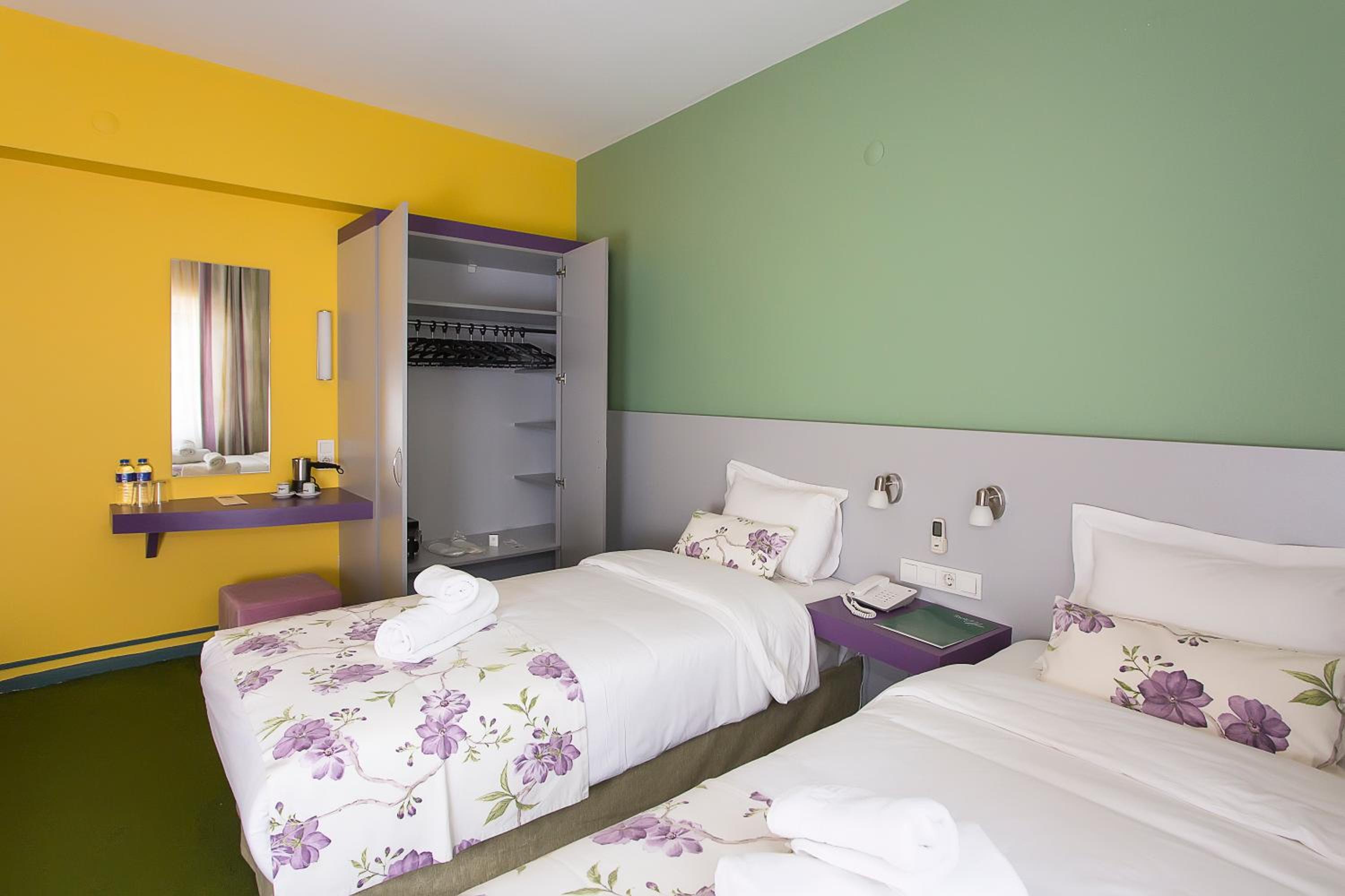 Twin Room With Balcony photo 1
