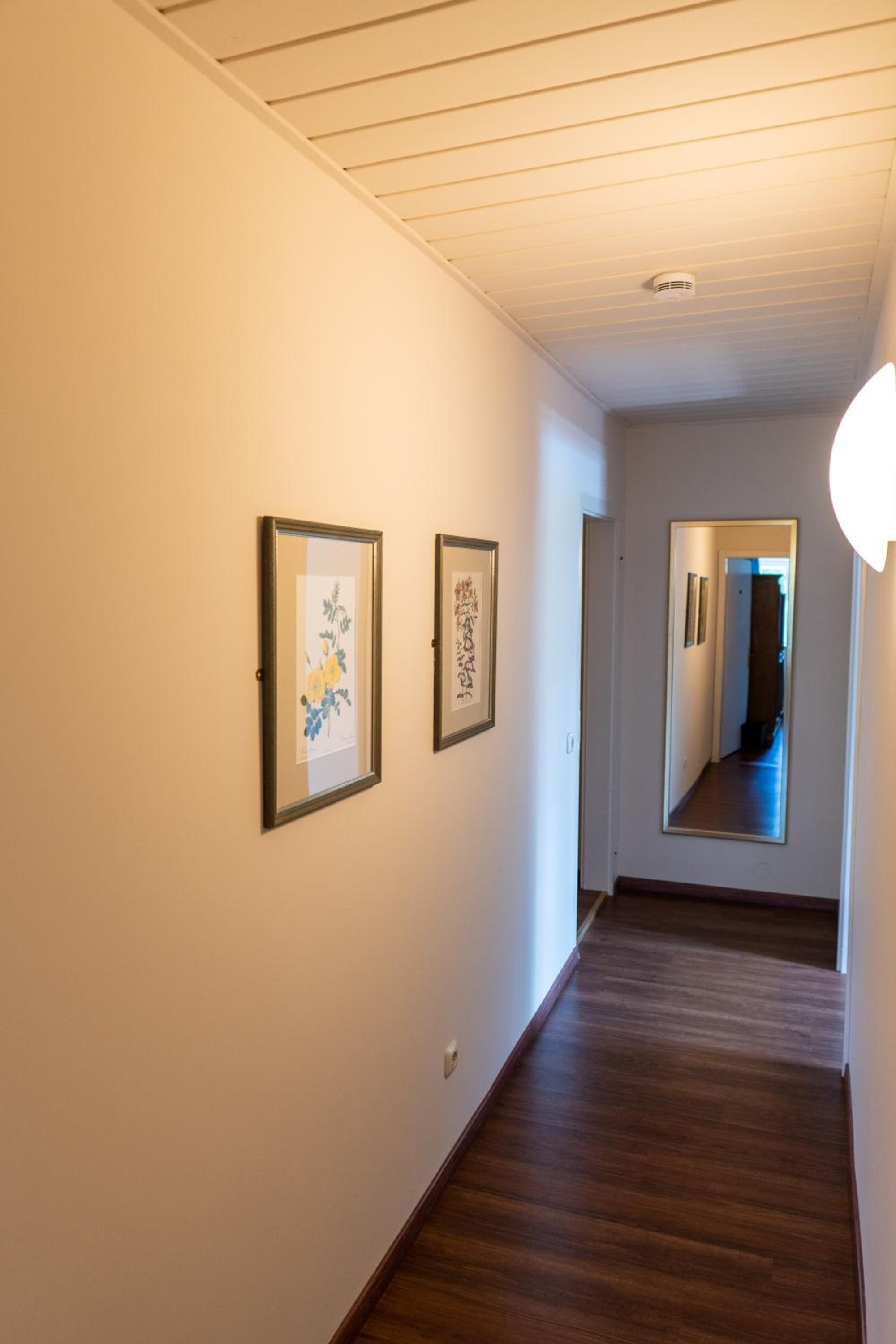 Family Room with Private Bathroom photo 3