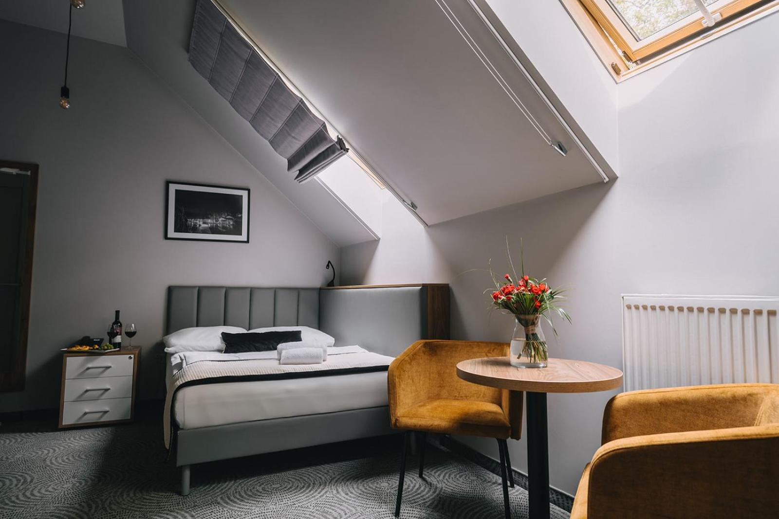 Deluxe Double Room - Photo 1