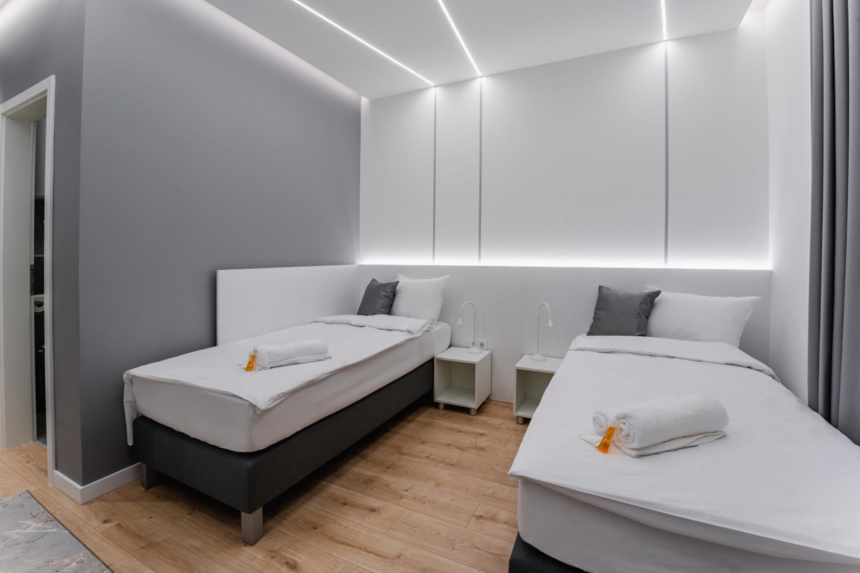 Standard Double or Twin Room photo 2