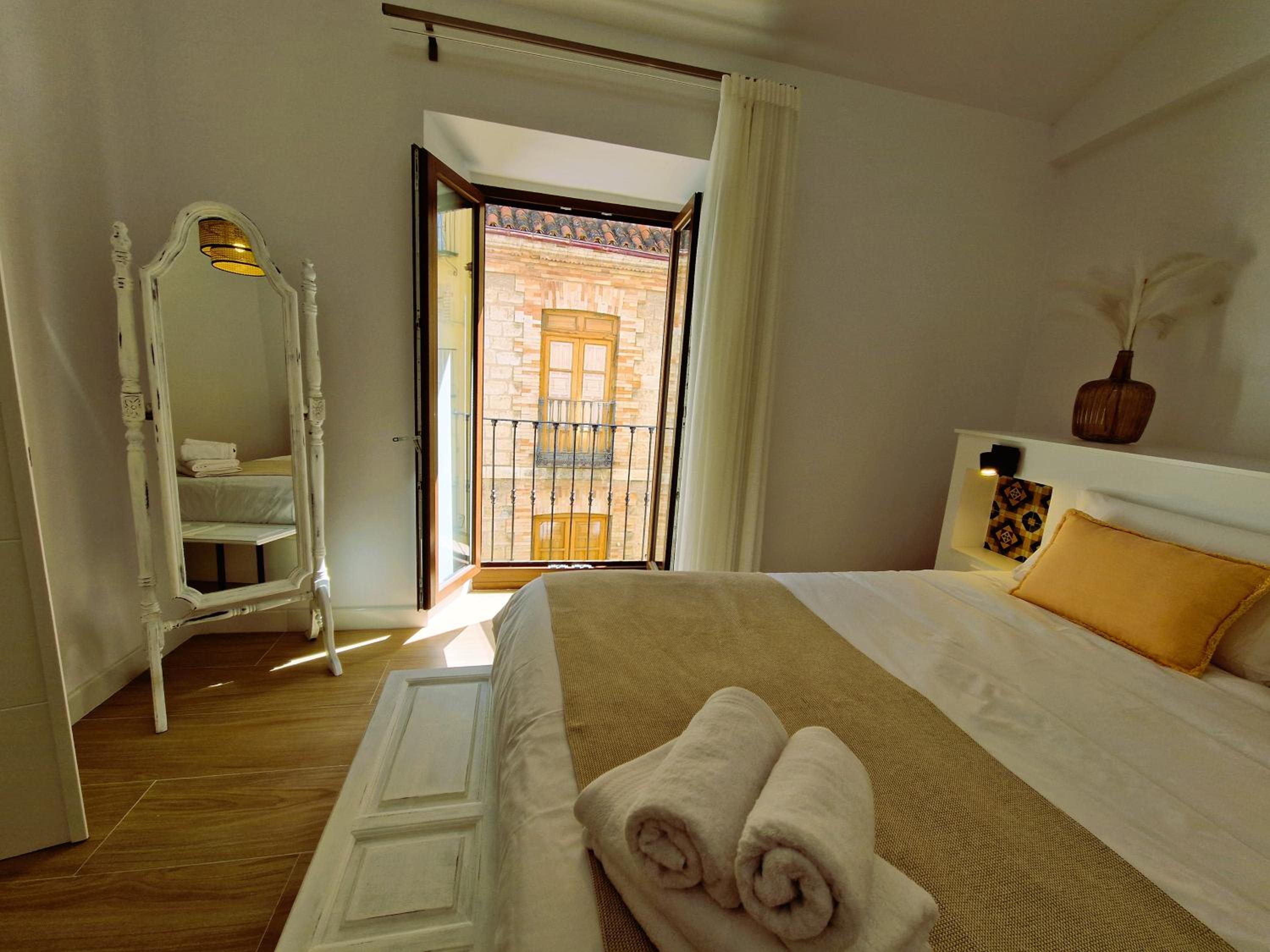 One-Bedroom Apartment photo 3