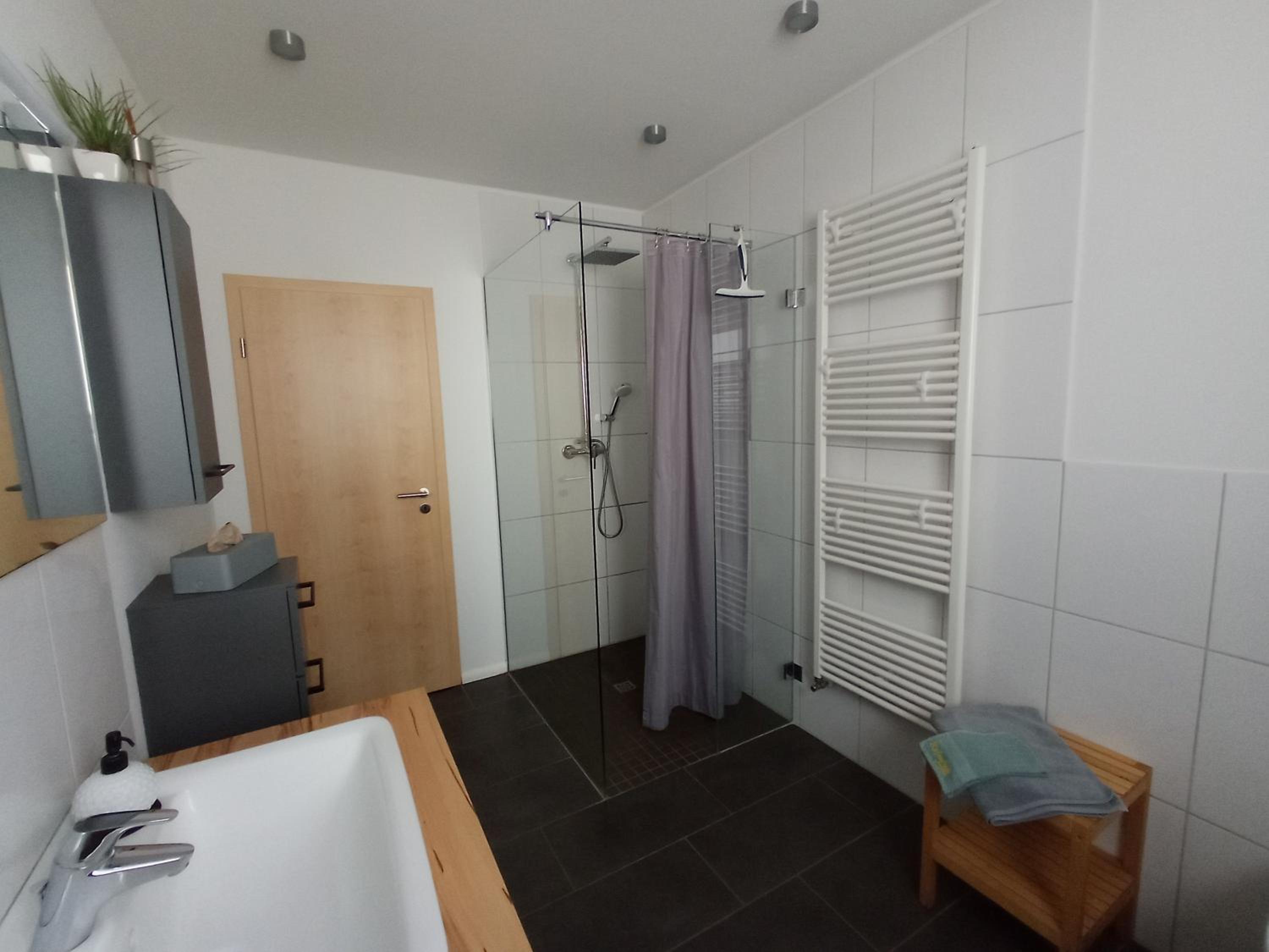 Two-Bedroom Apartment with Terrace photo 3