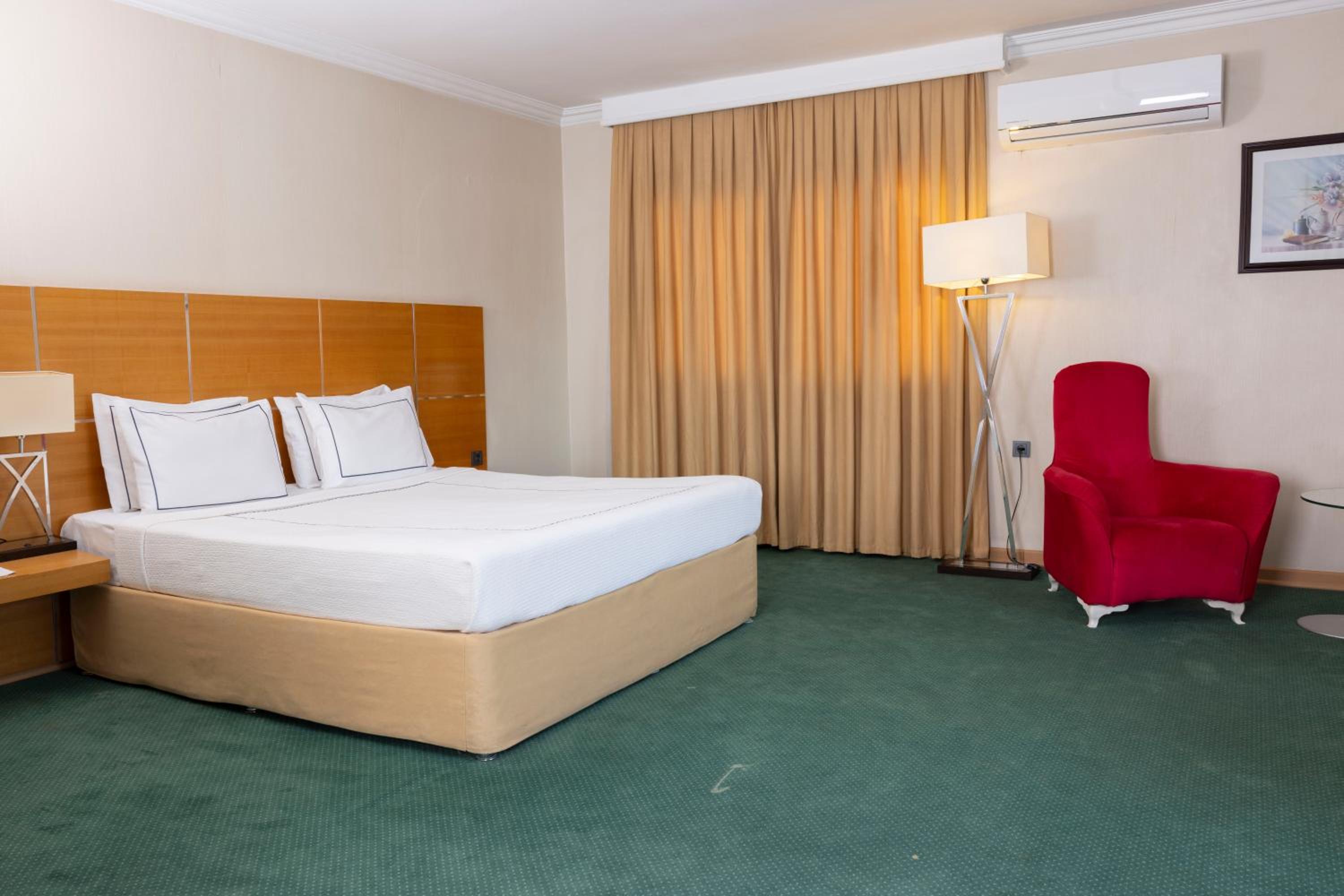 Junior Suite - Photo 1