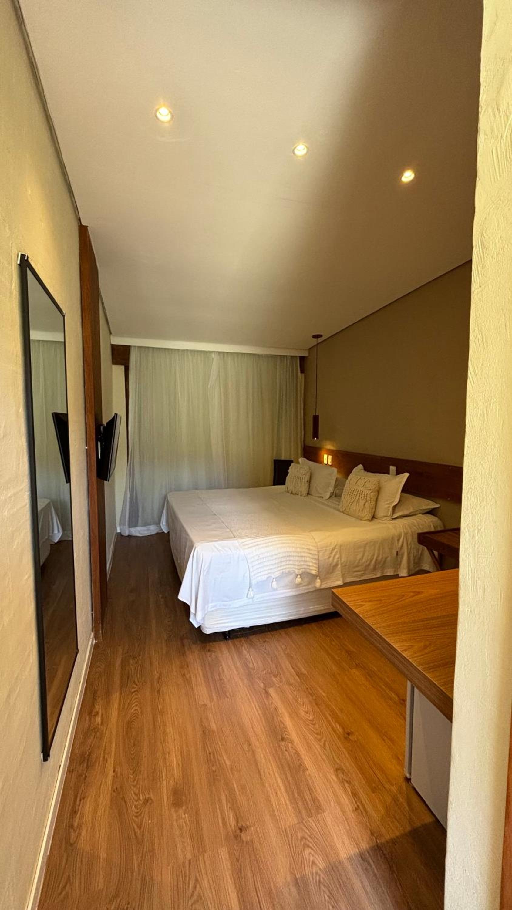 Double Room with Partial Ocean View
