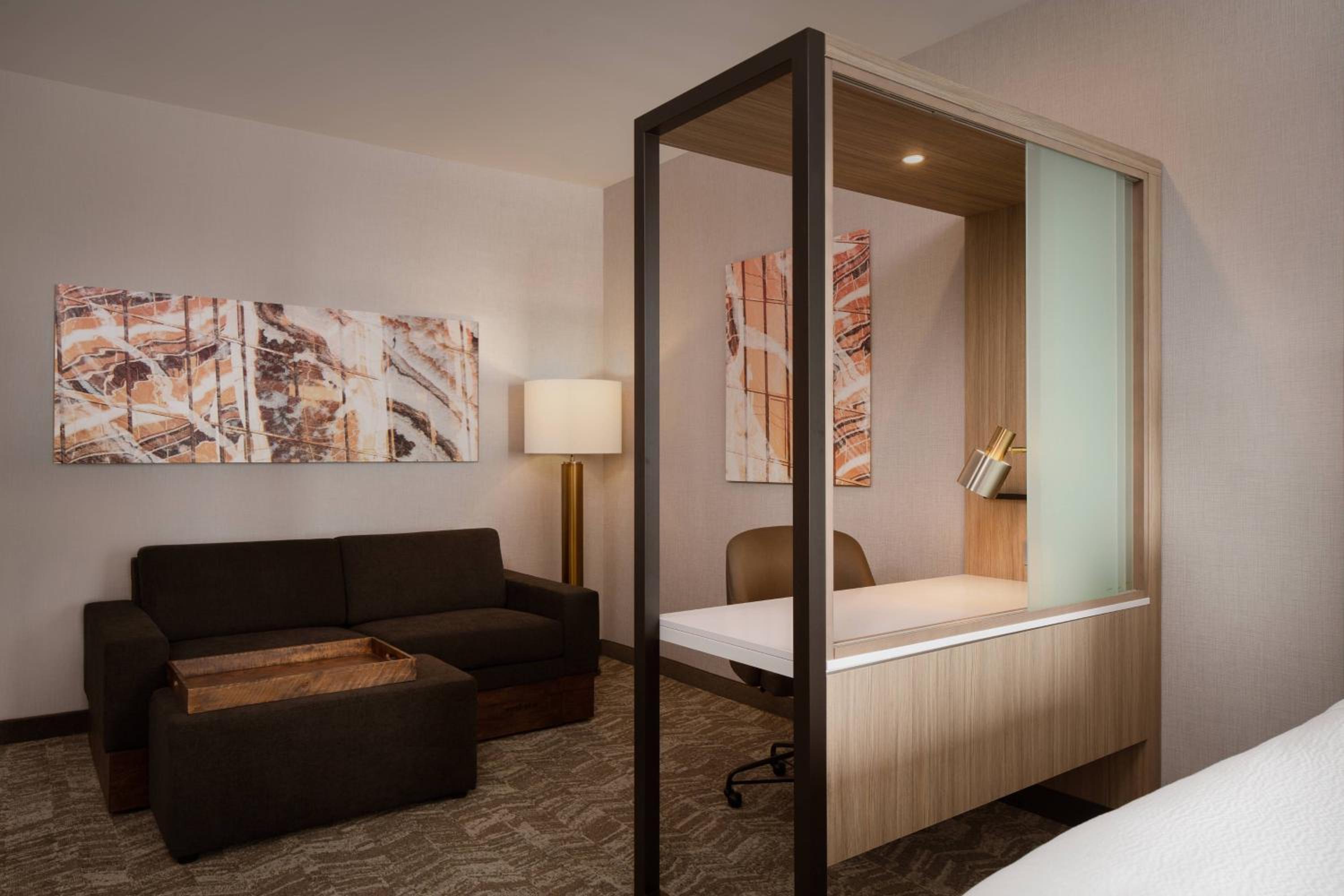 Suite with Two Queen Beds and a sofa - Photo 6